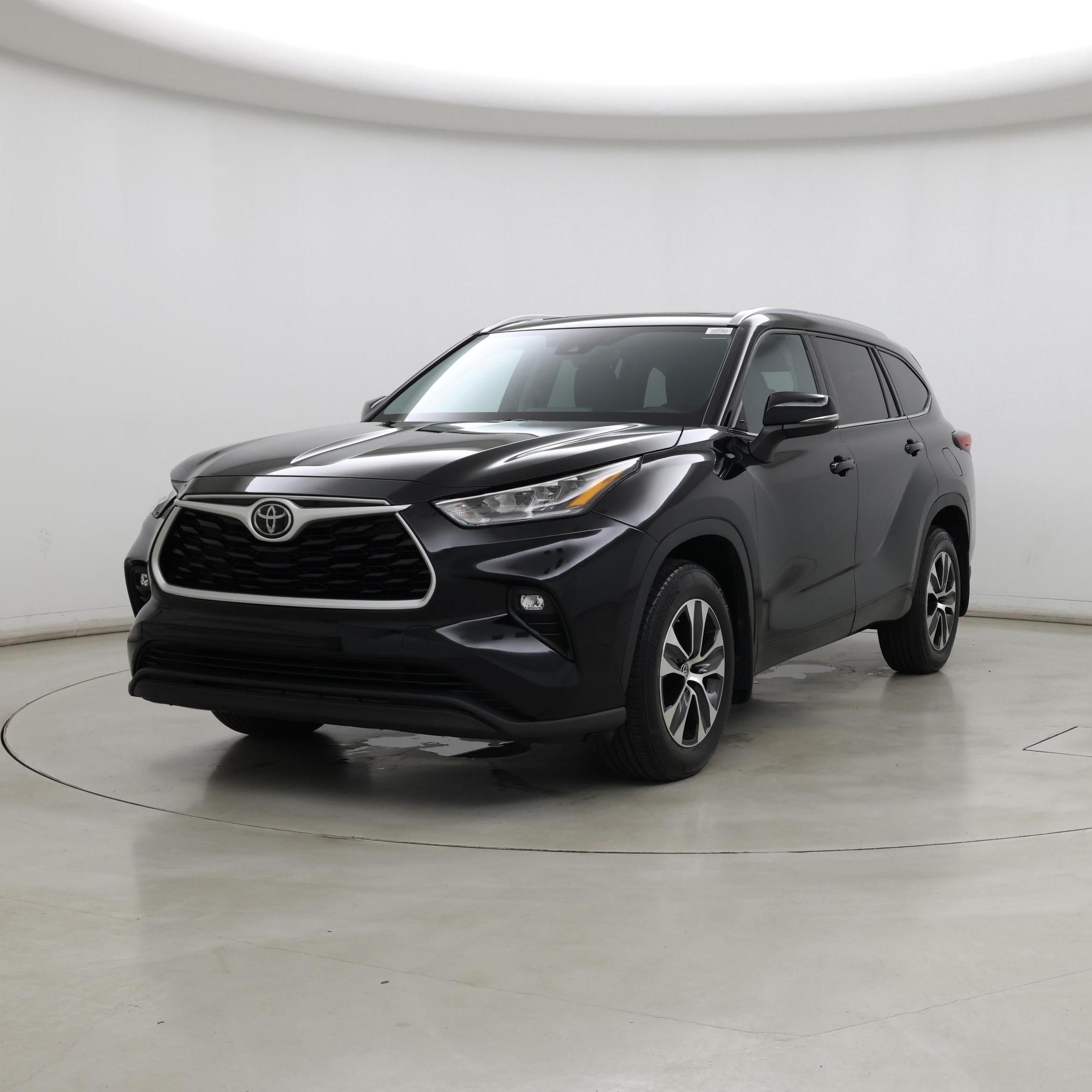 Thumbnail: 2020 Toyota Highlander - 4