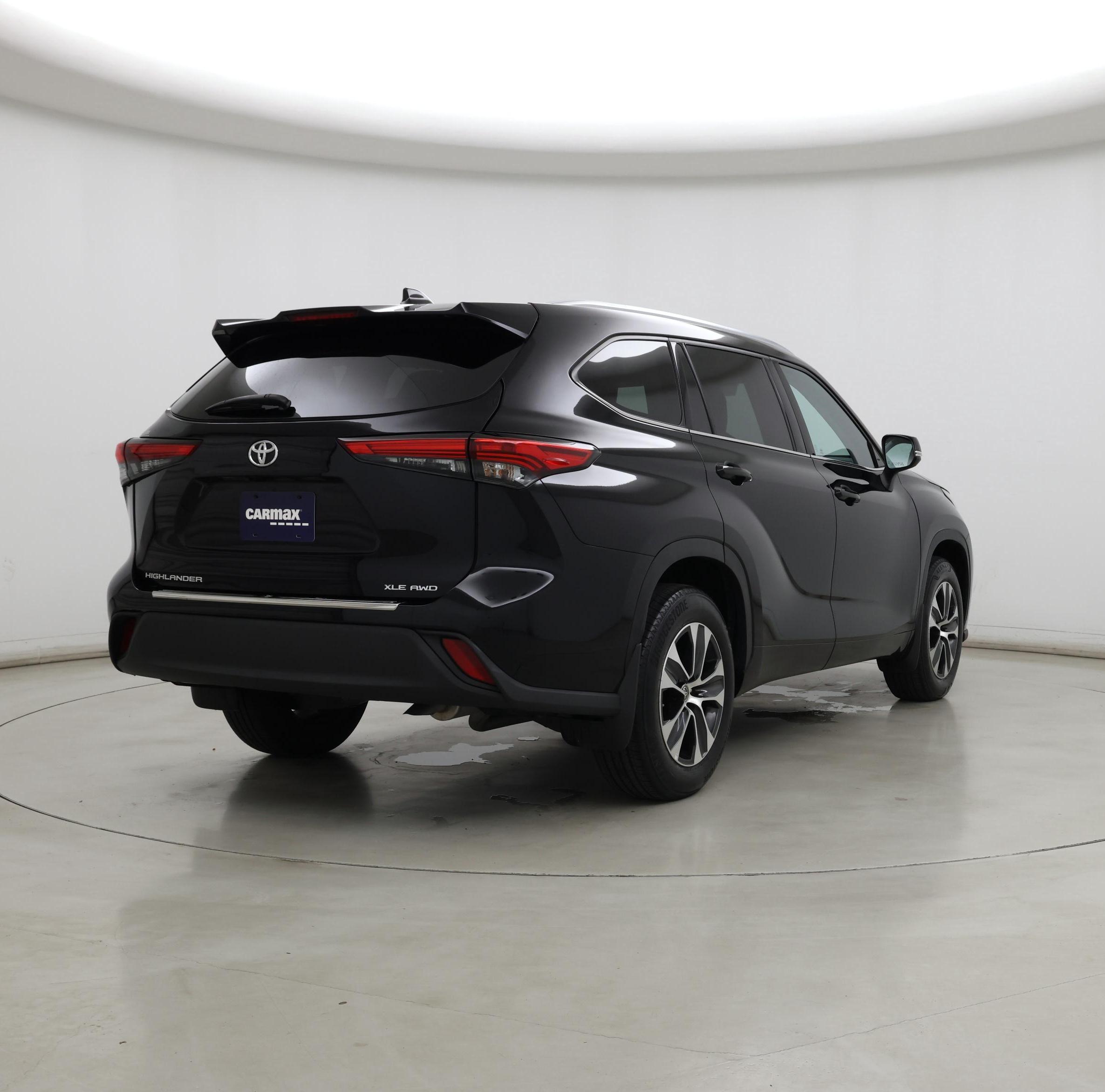 Thumbnail: 2020 Toyota Highlander - 8