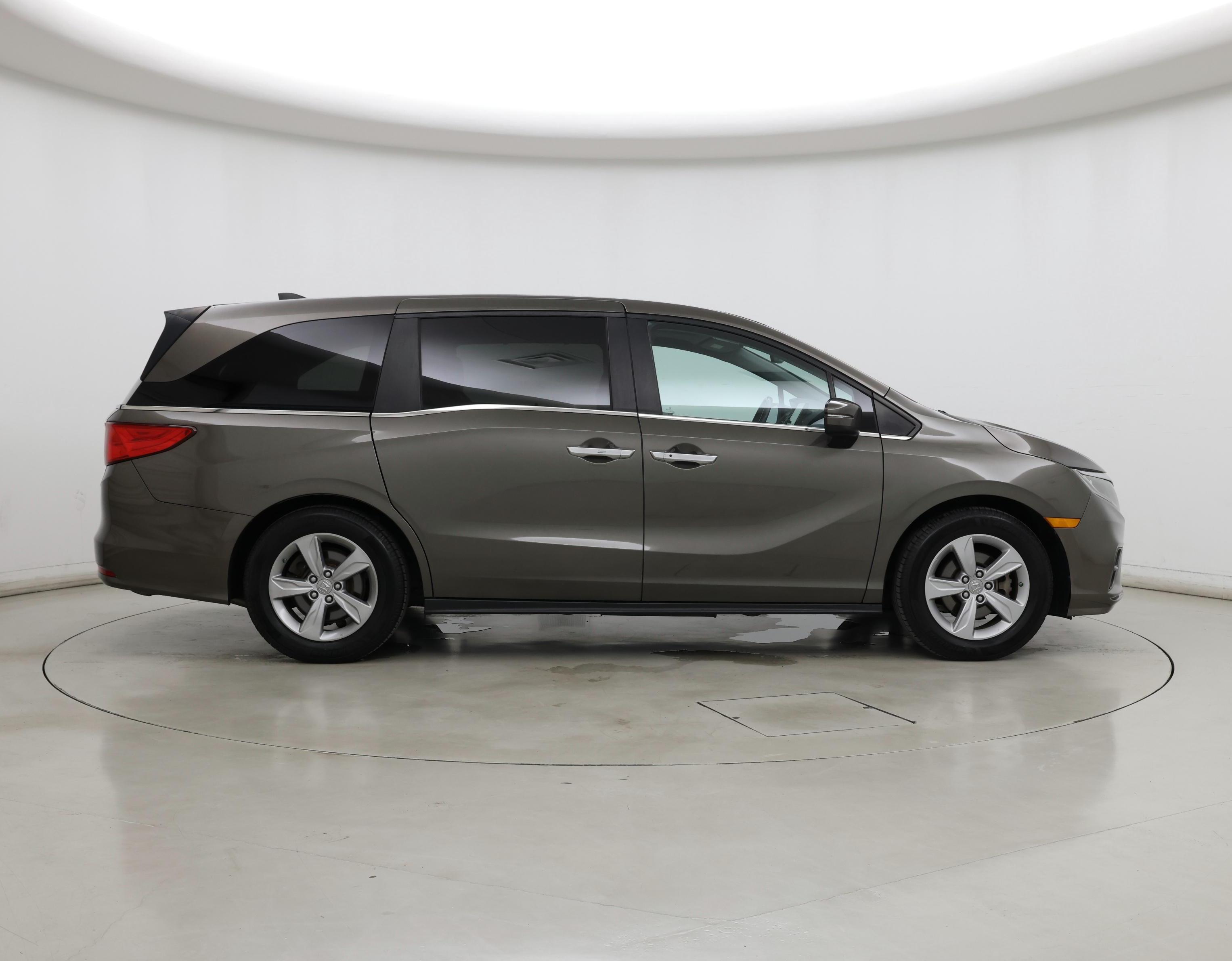 Thumbnail: 2019 Honda Odyssey - 7