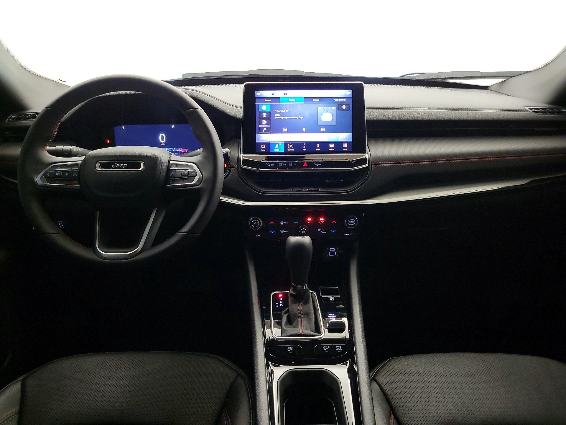 Thumbnail: 2025 Jeep Compass - 9