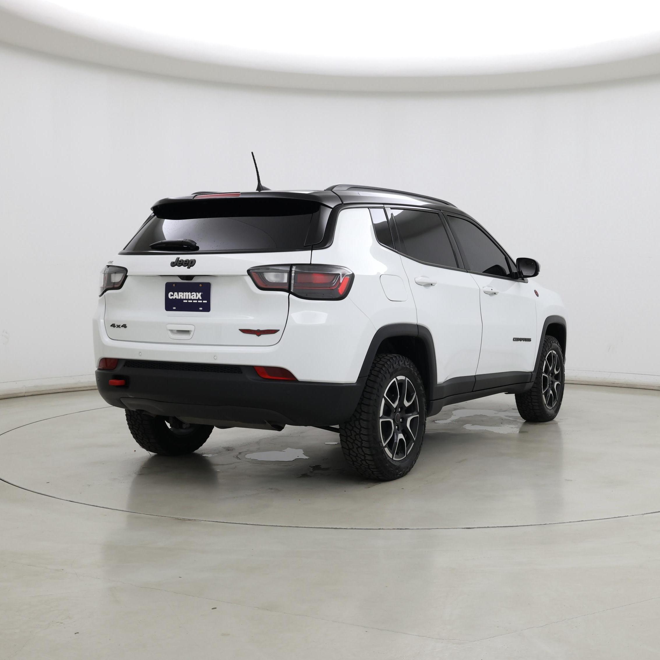 Thumbnail: 2025 Jeep Compass - 8