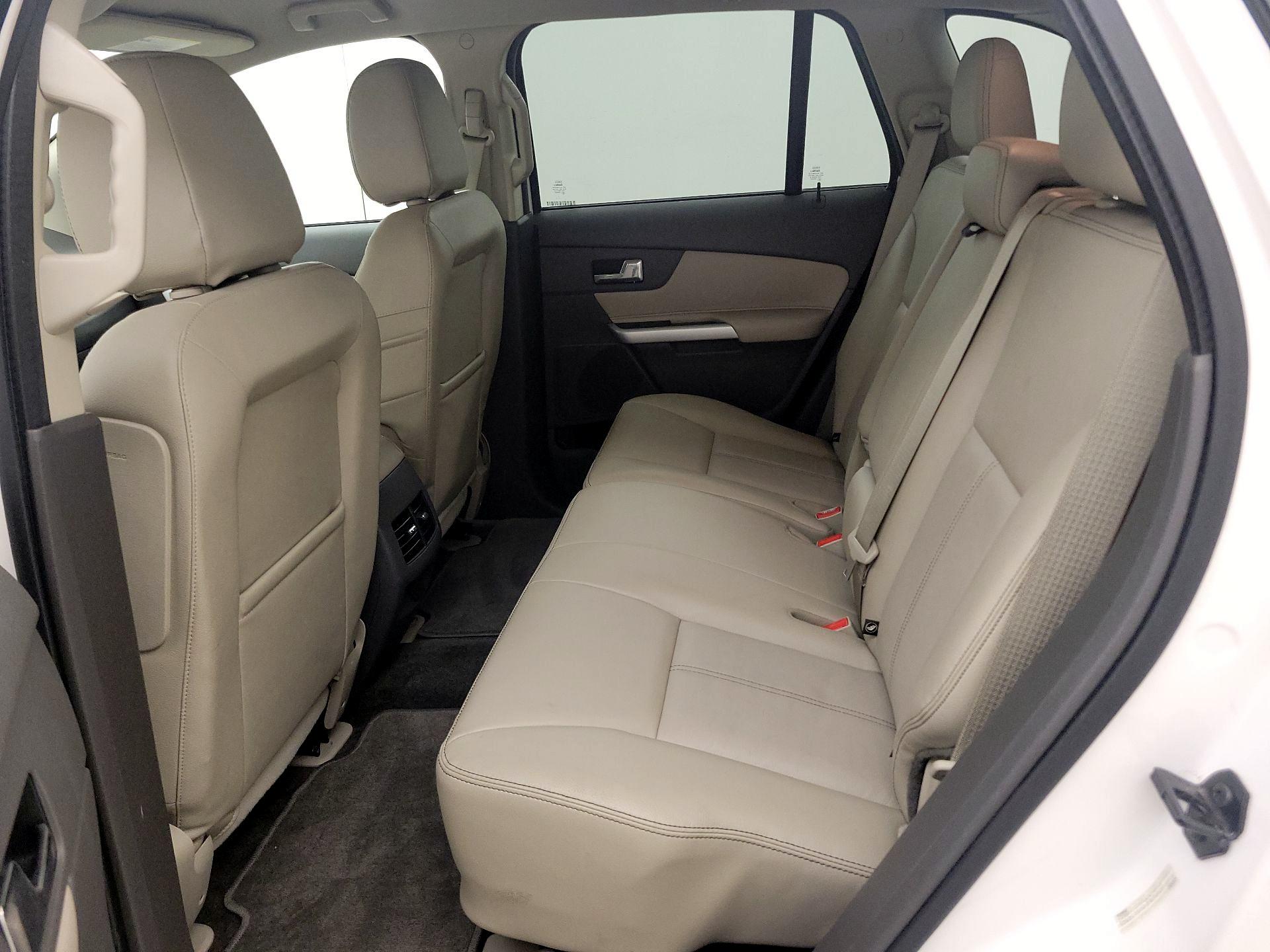 Thumbnail: 2014 Ford Edge - 19