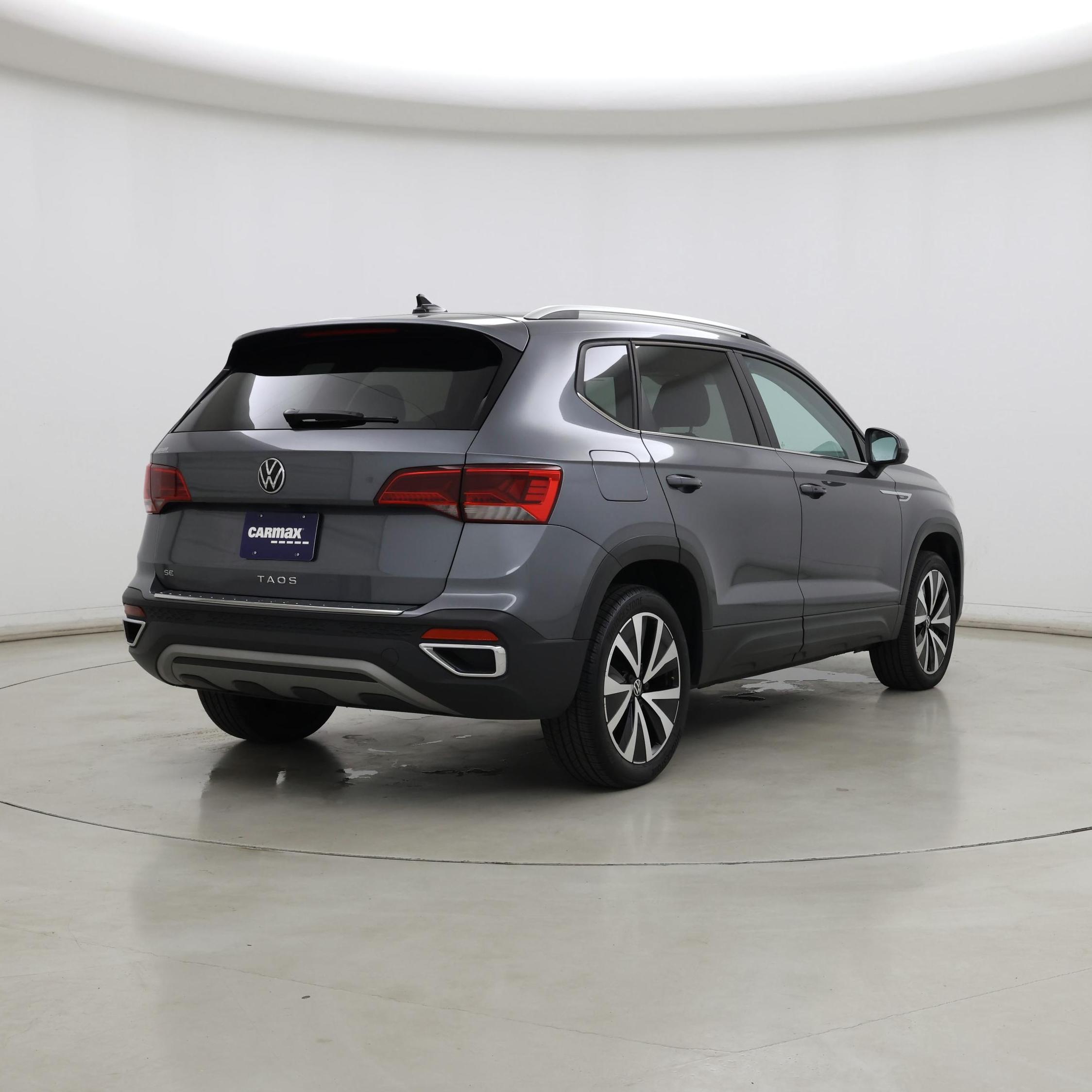 Thumbnail: 2023 Volkswagen Taos - 8