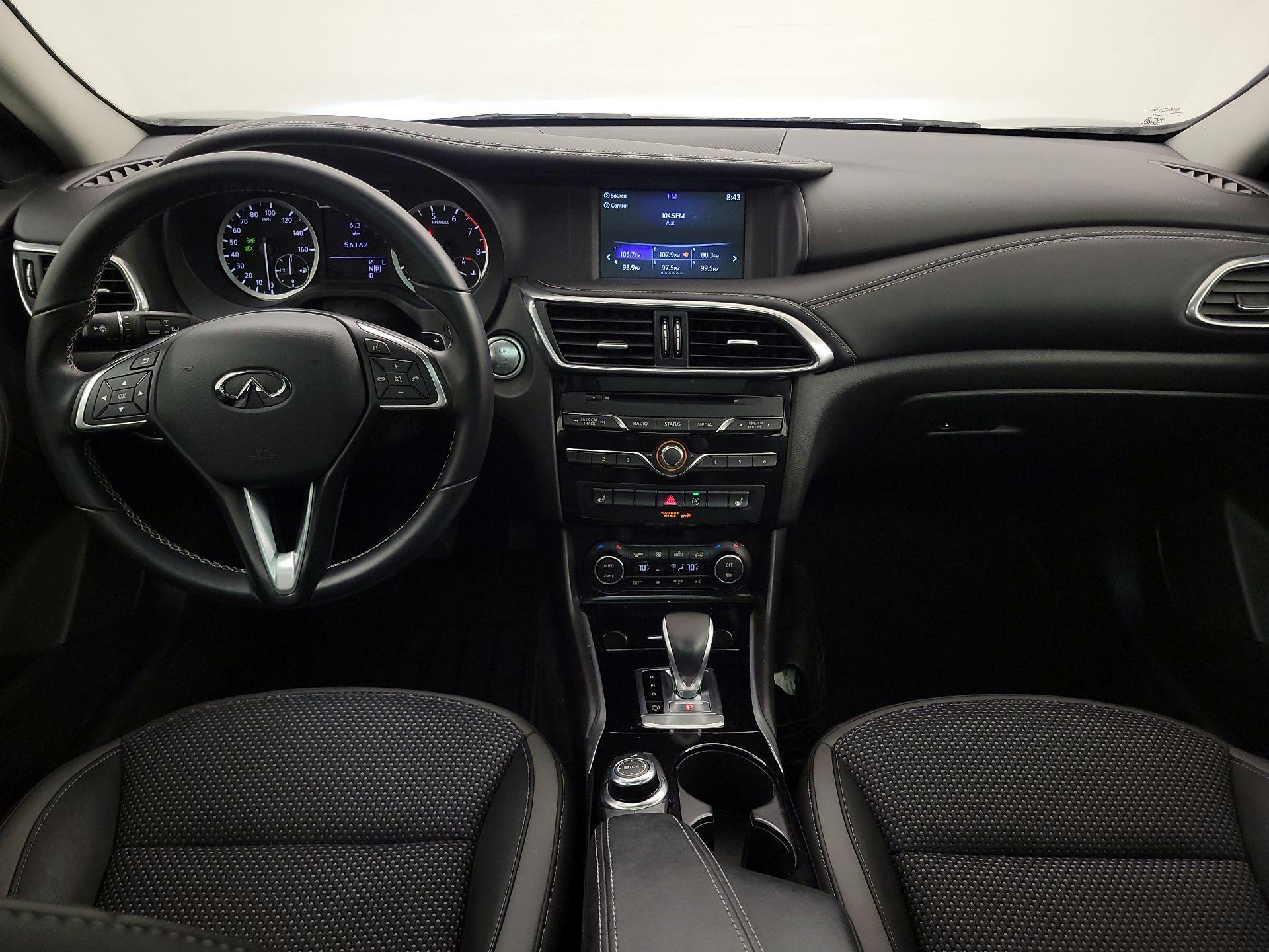 Thumbnail: 2019 INFINITI QX30 - 9