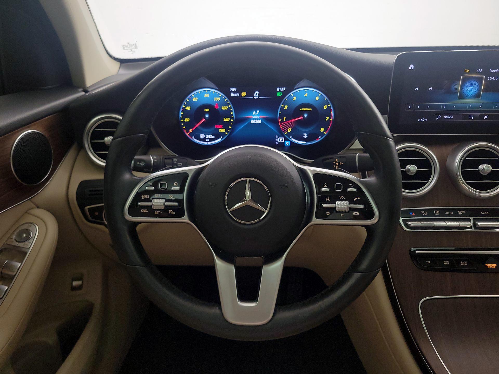 Thumbnail: 2021 Mercedes-Benz GLC - 10