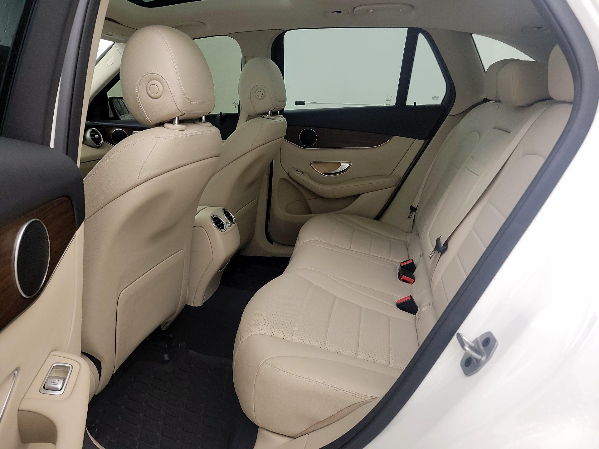 Thumbnail: 2021 Mercedes-Benz GLC - 20