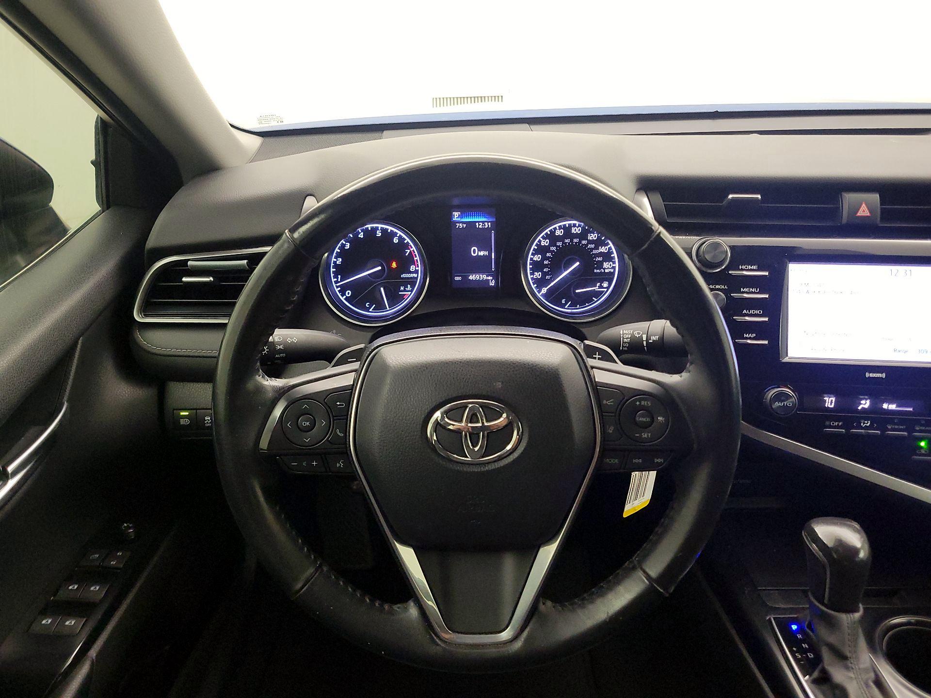 Thumbnail: 2020 Toyota Camry - 10