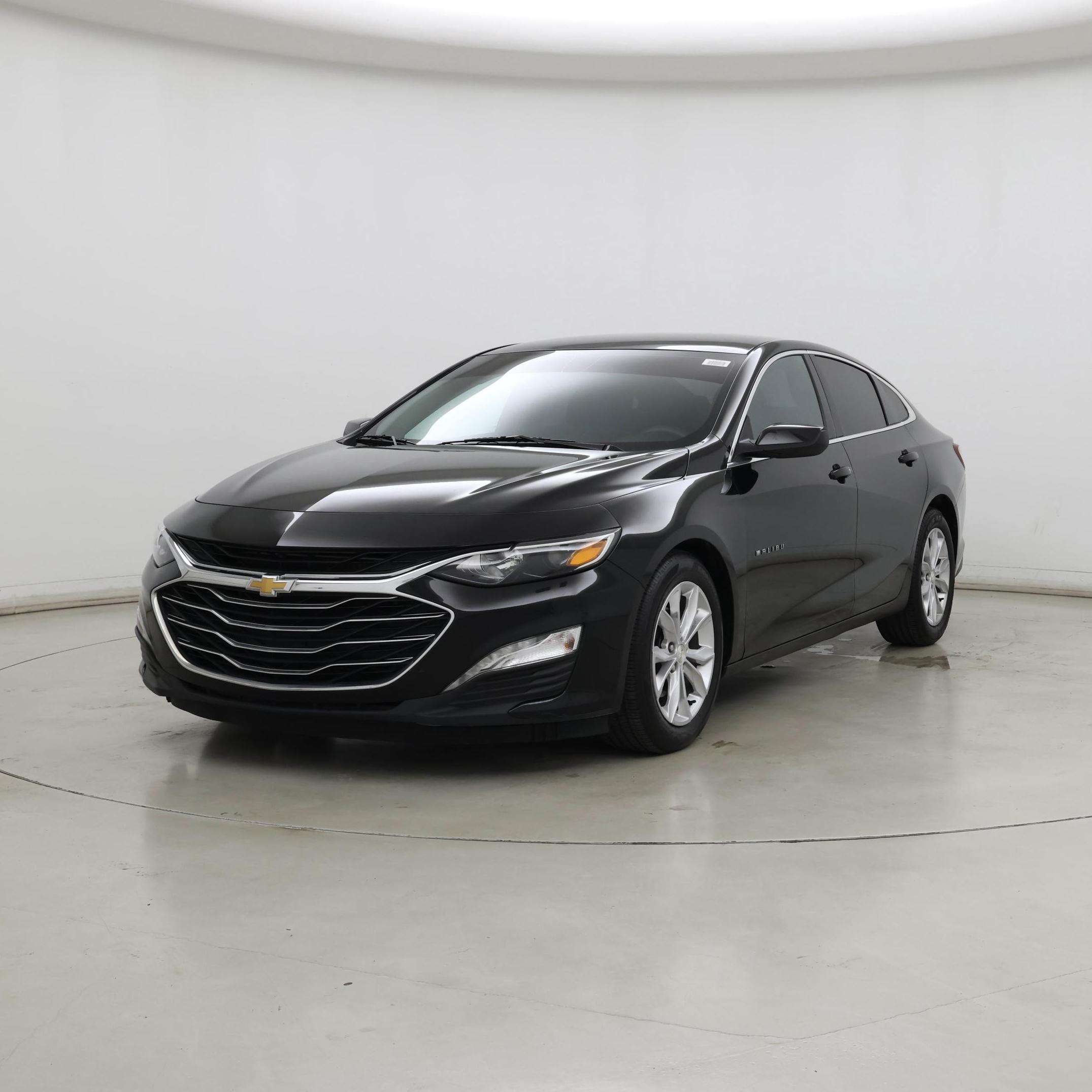 Thumbnail: 2019 Chevrolet Malibu - 4