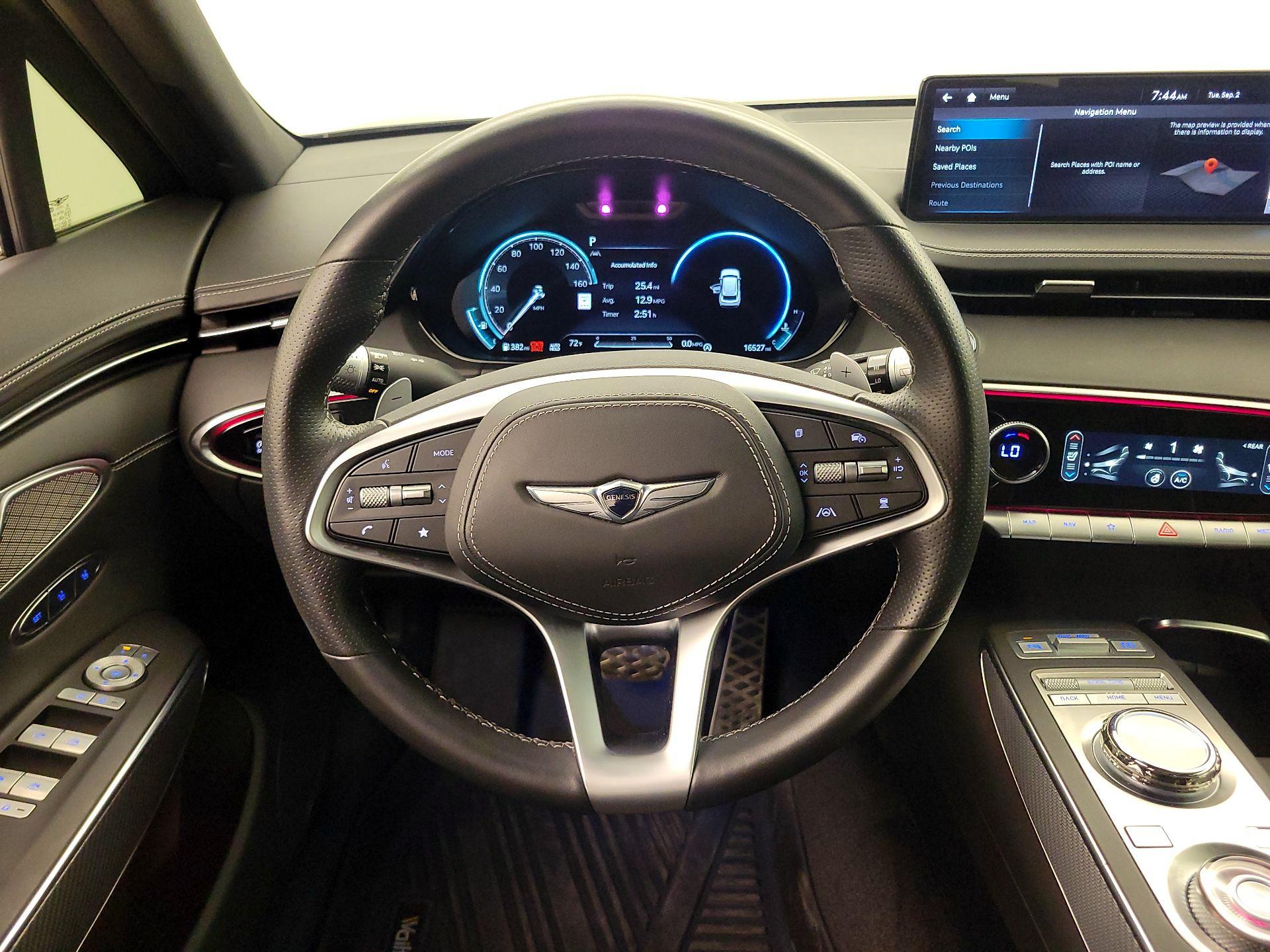 Thumbnail: 2024 Genesis GV70 - 10