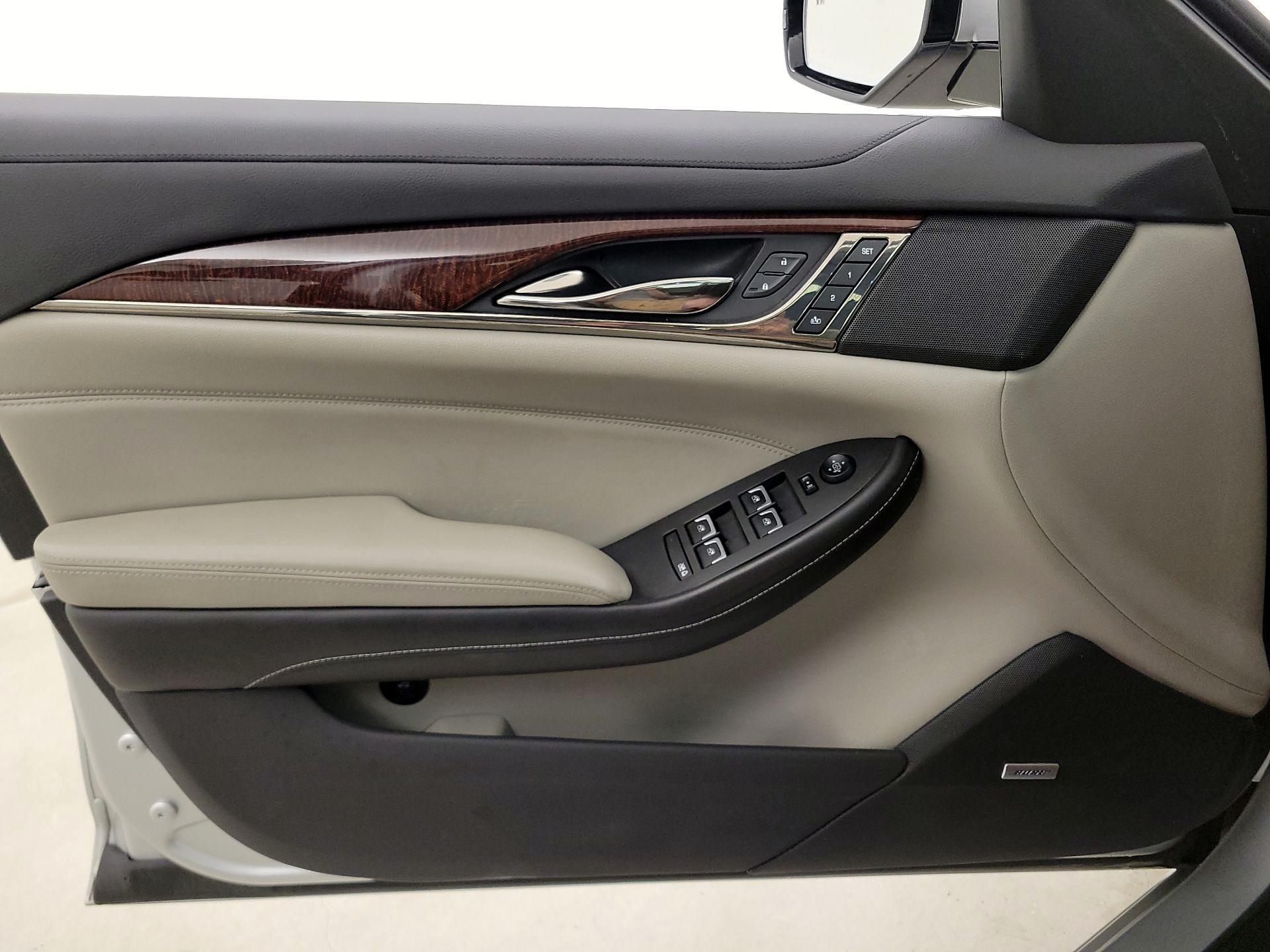 Thumbnail: 2014 Cadillac CTS - 12