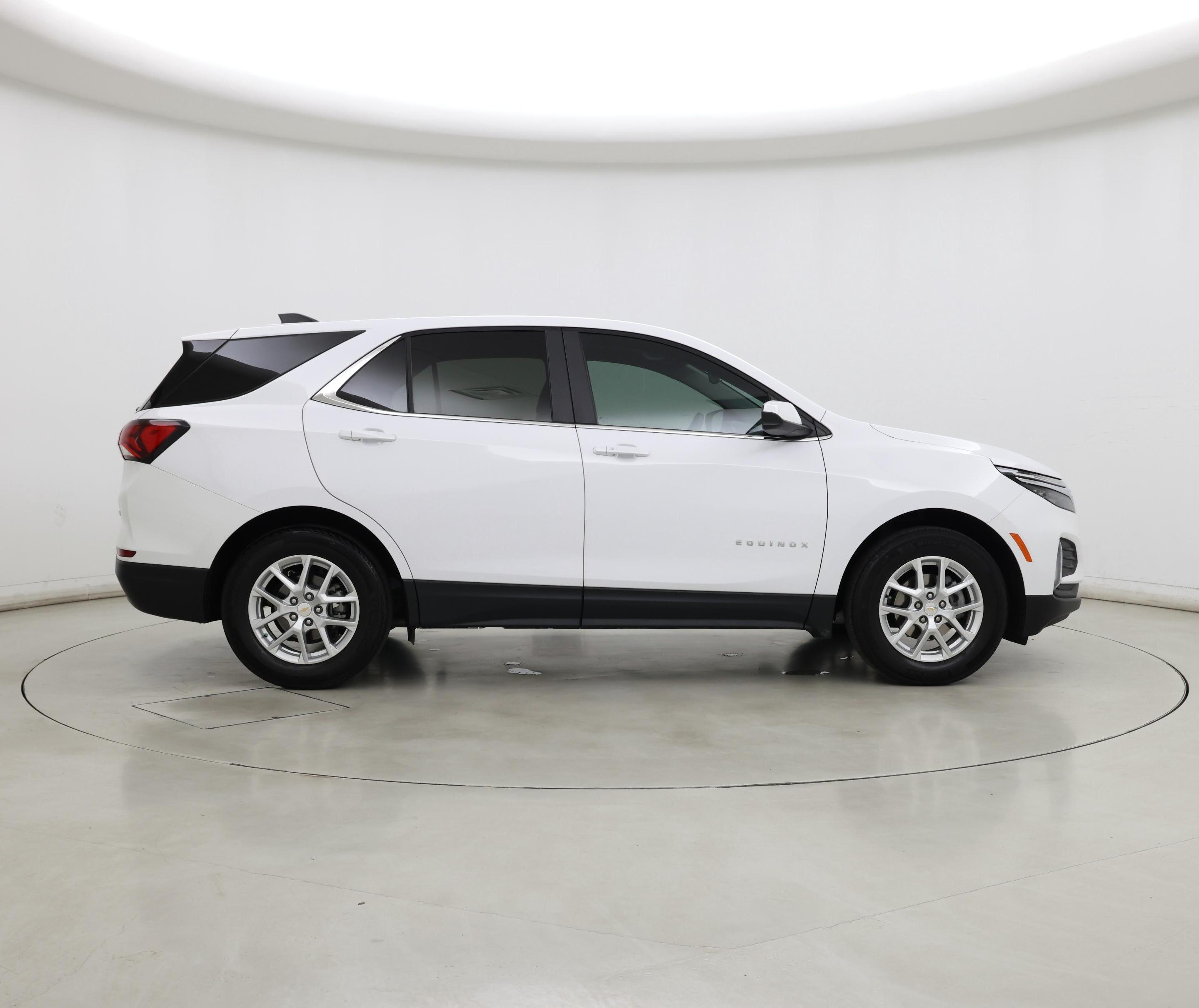 Thumbnail: 2023 Chevrolet Equinox - 7