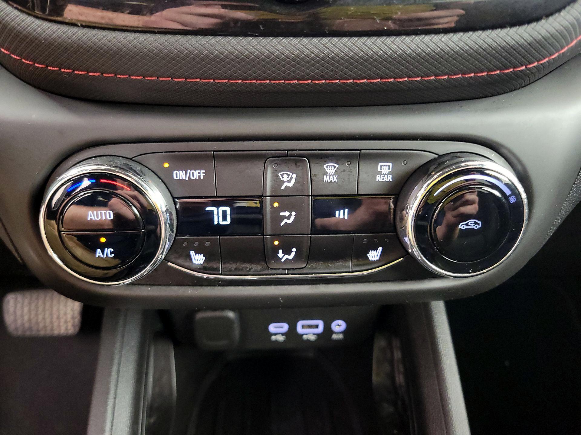 Thumbnail: 2021 Chevrolet TrailBlazer - 16