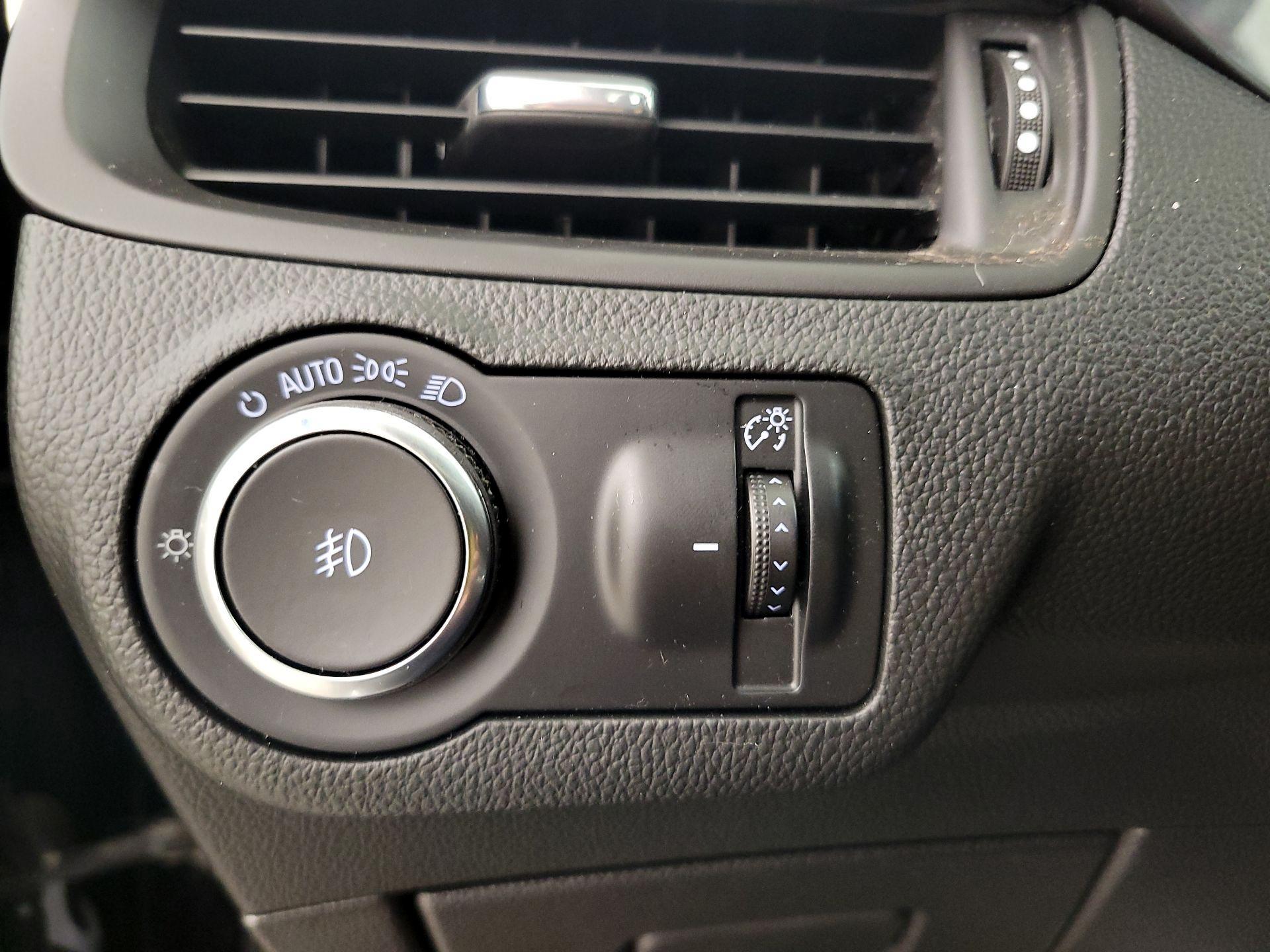 Thumbnail: 2017 Buick Envision - 13