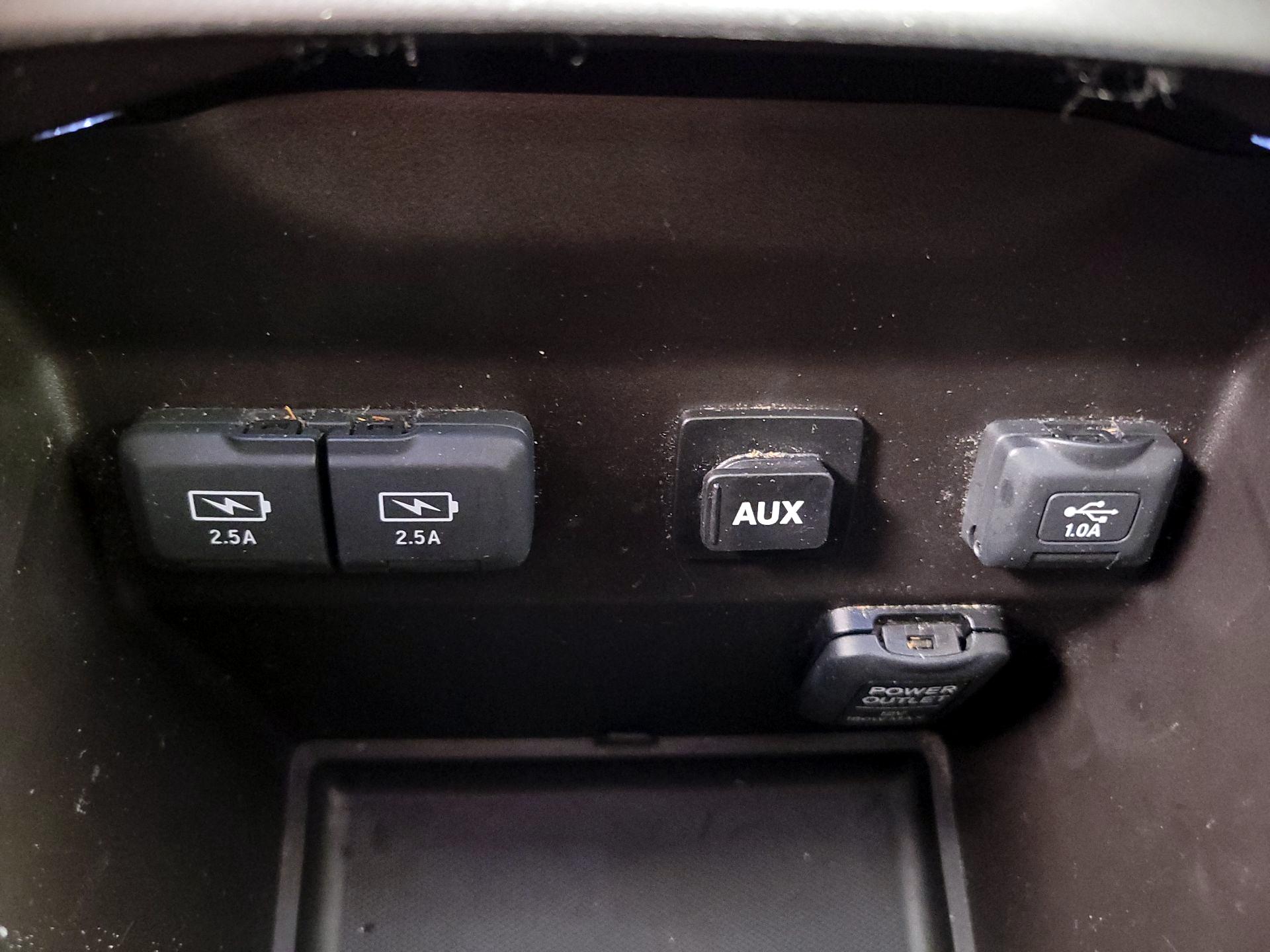 Thumbnail: 2017 Acura MDX - 18
