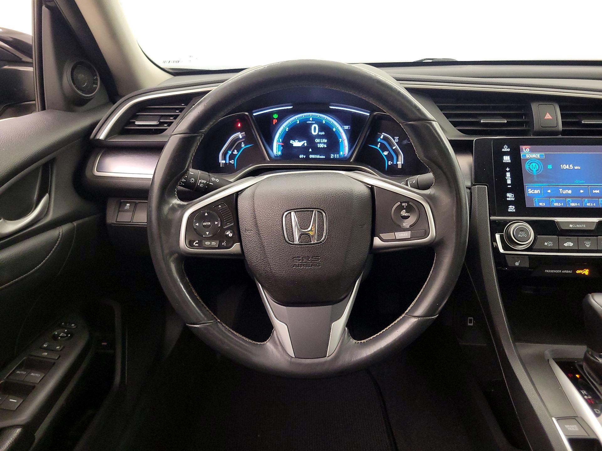 Thumbnail: 2017 Honda Civic - 10