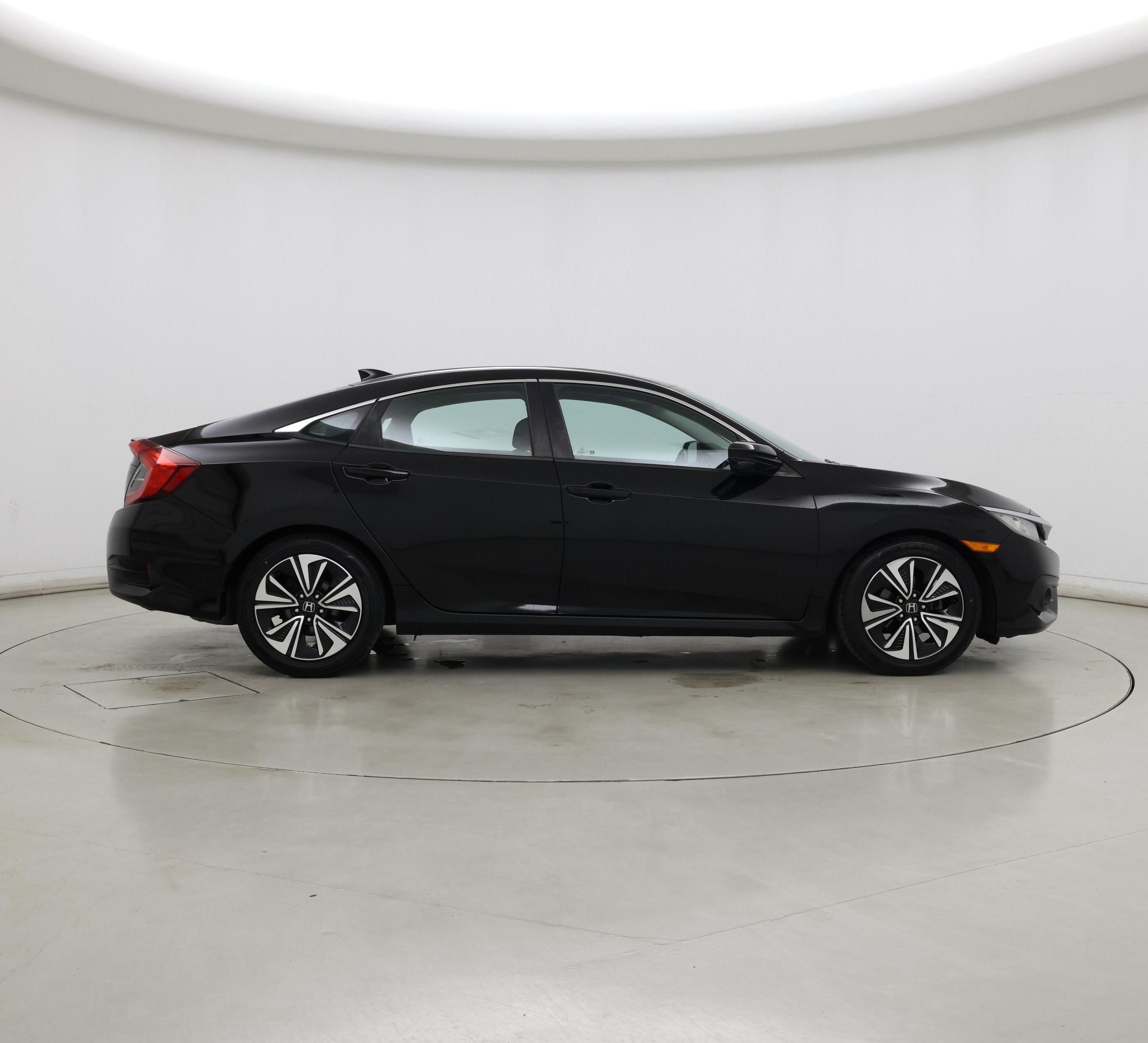 Thumbnail: 2017 Honda Civic - 7