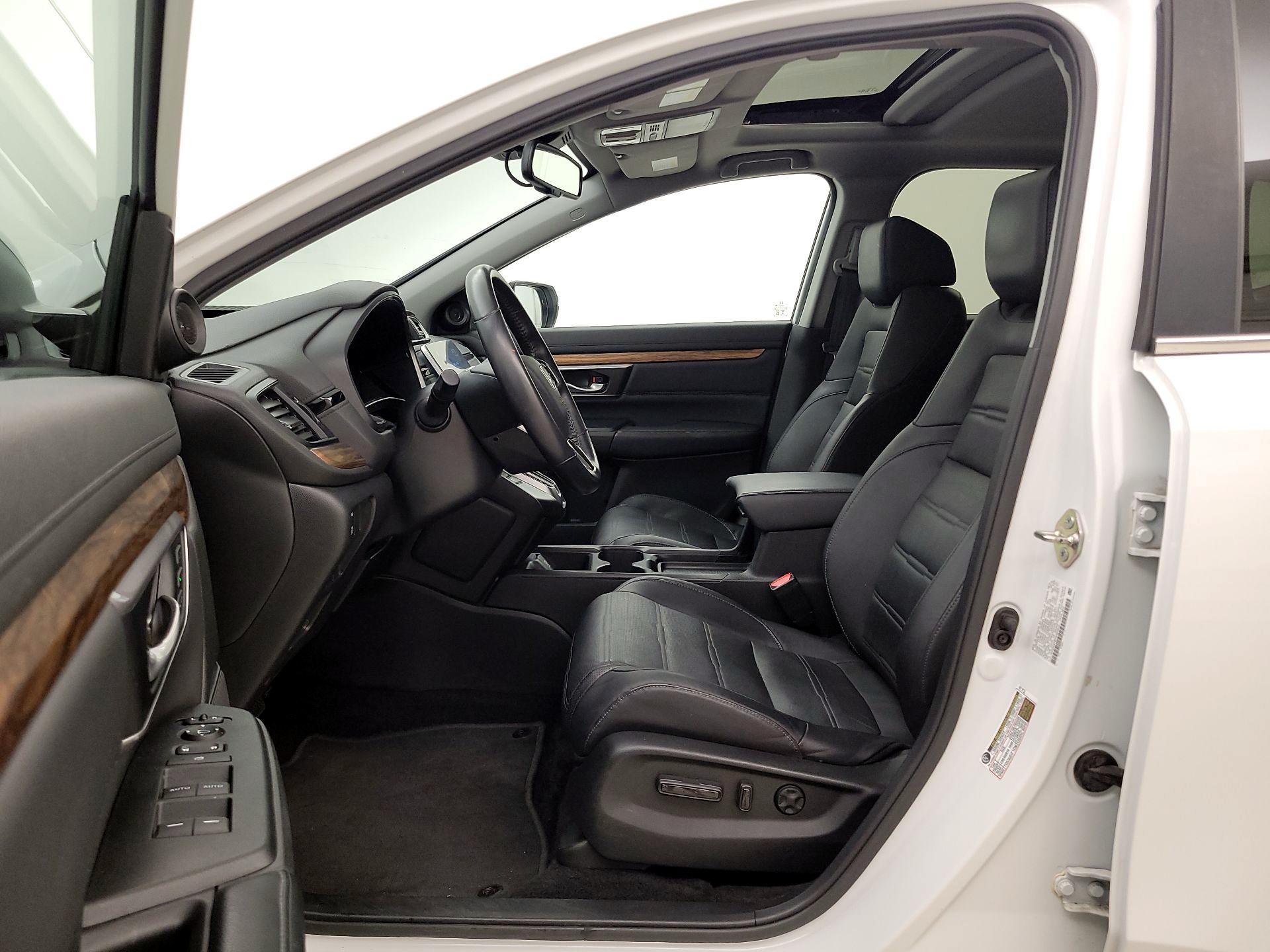 Thumbnail: 2019 Honda CR-V - 11