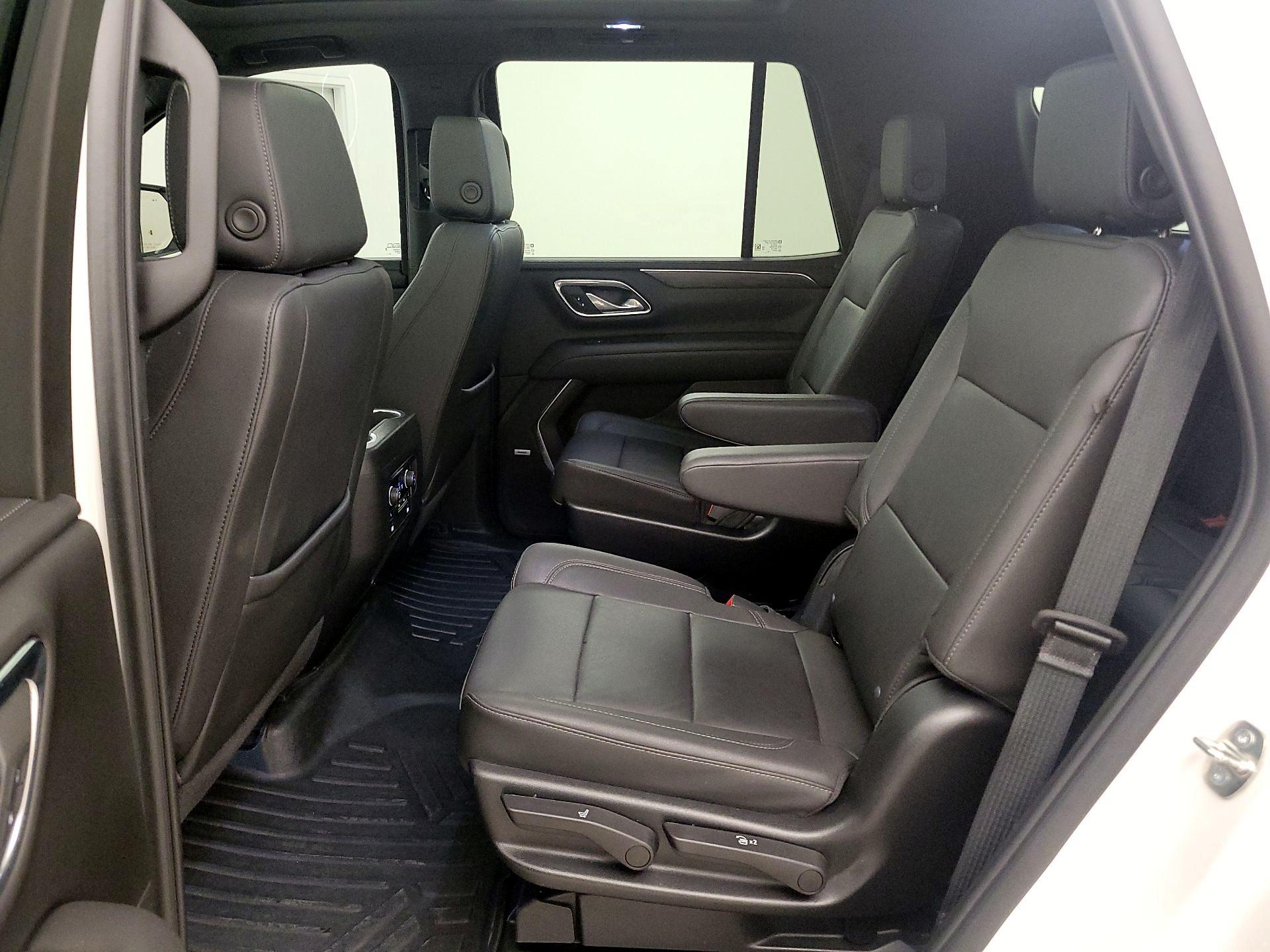Thumbnail: 2023 Chevrolet Tahoe - 20