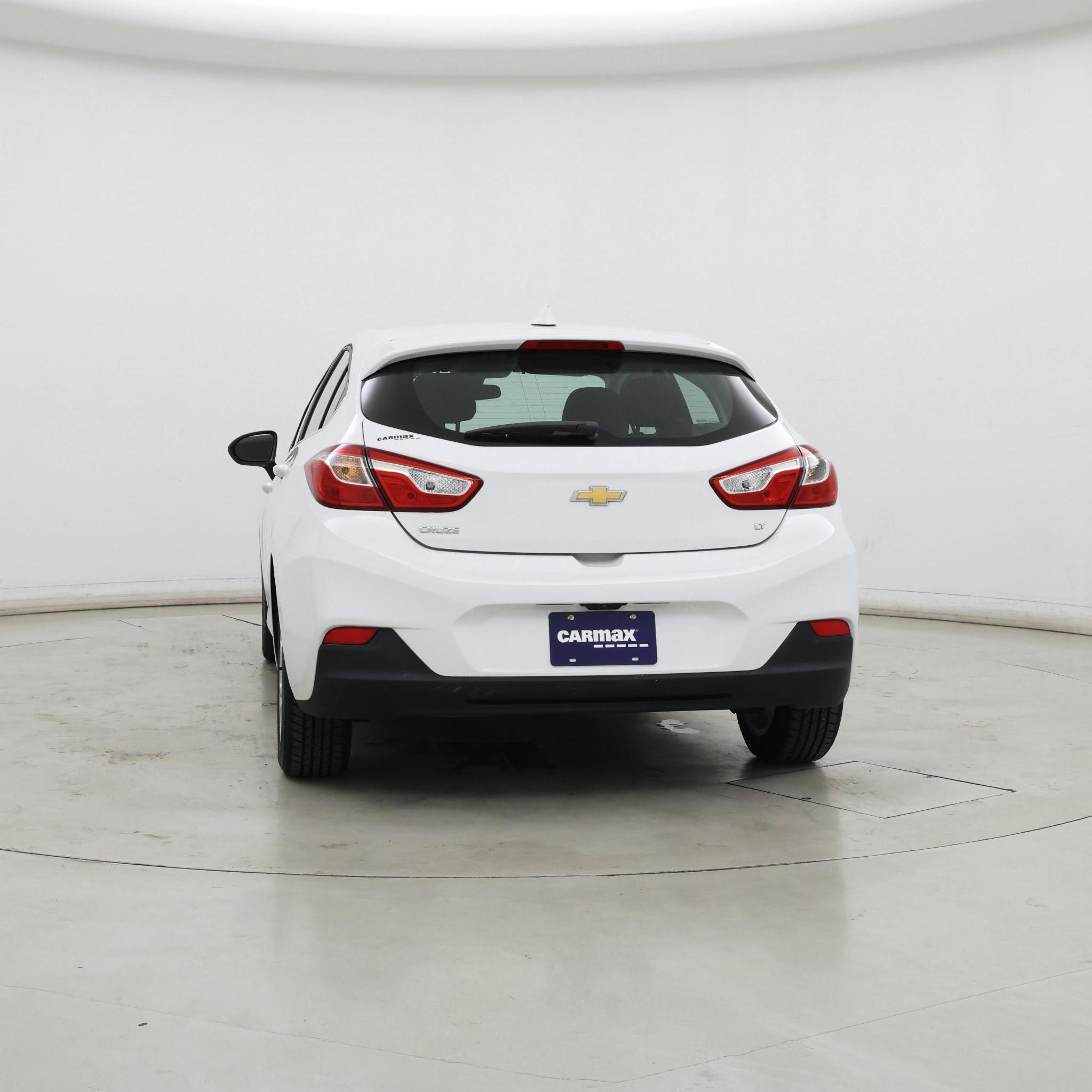 Thumbnail: 2019 Chevrolet Cruze - 6