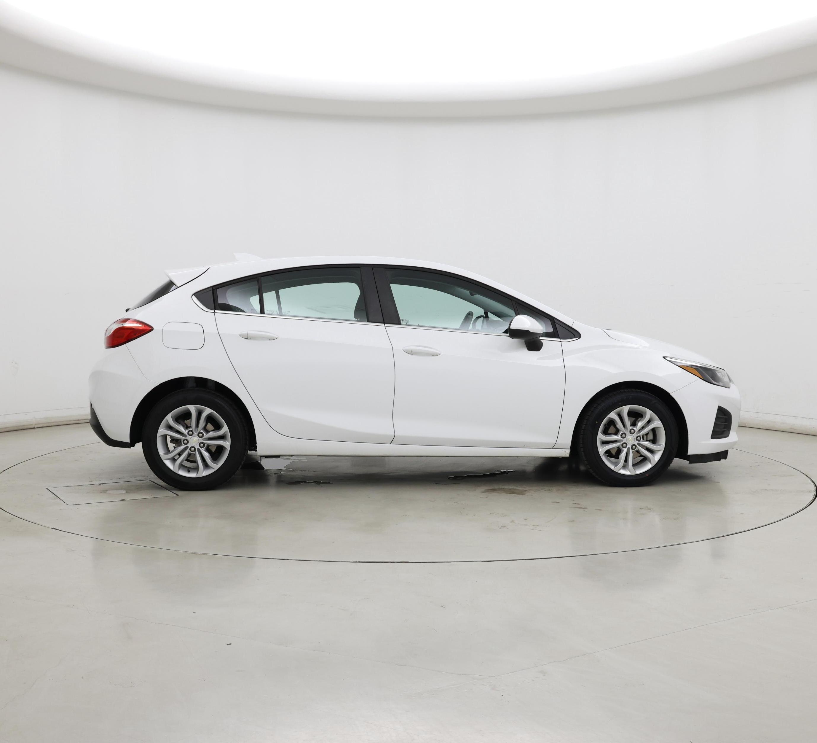 Thumbnail: 2019 Chevrolet Cruze - 7