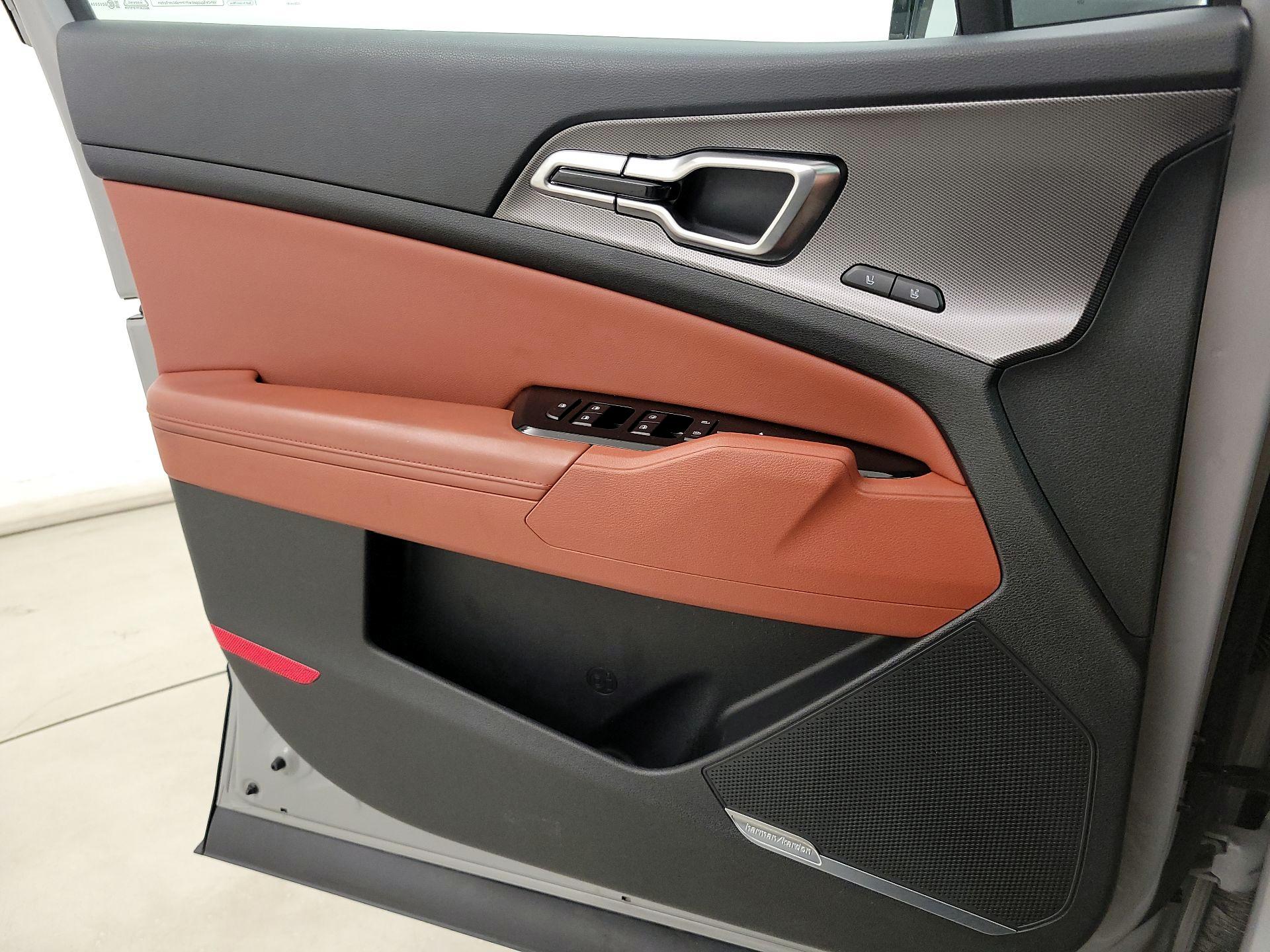 Thumbnail: 2025 Kia Sportage - 12