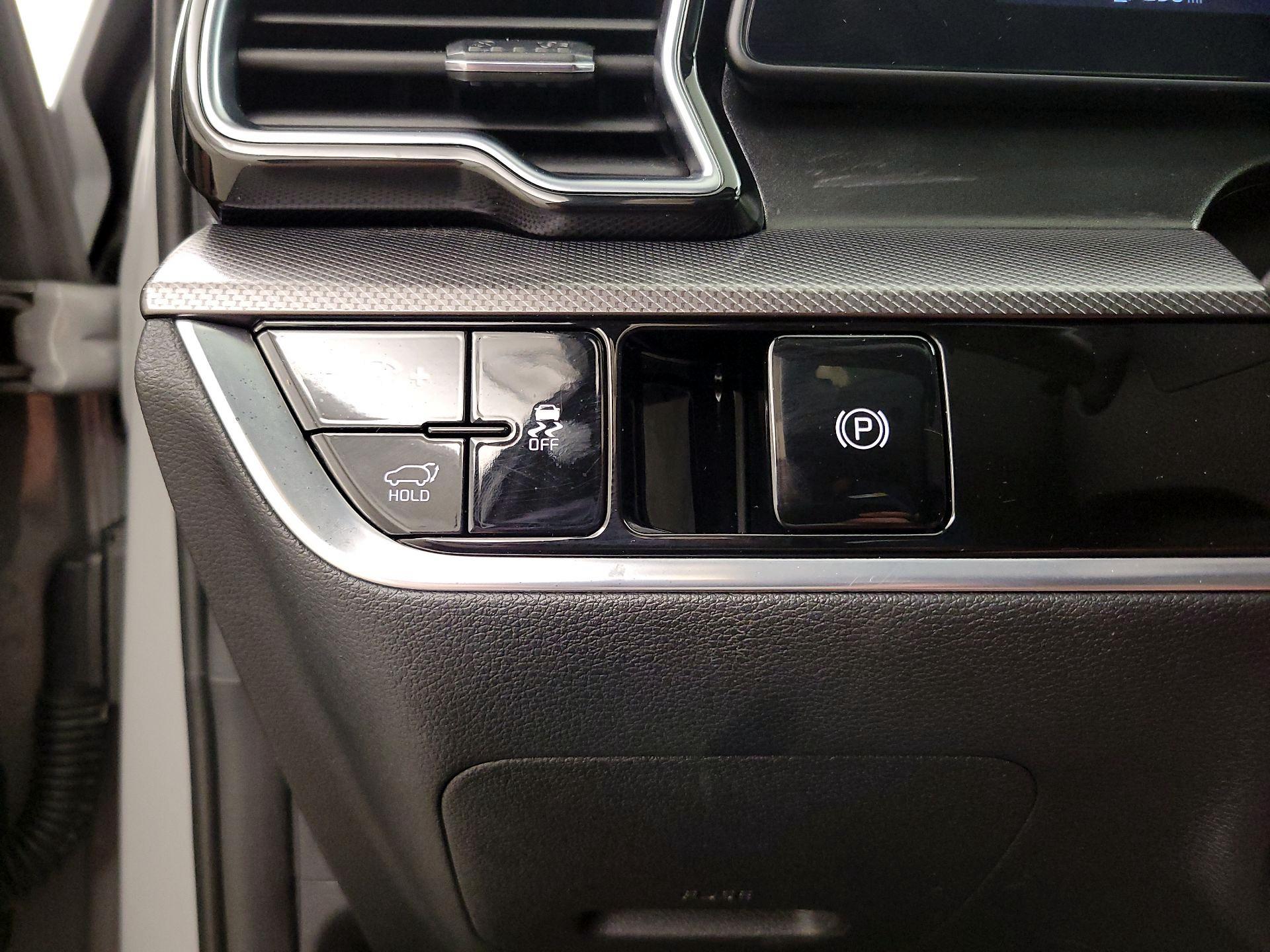 Thumbnail: 2025 Kia Sportage - 13