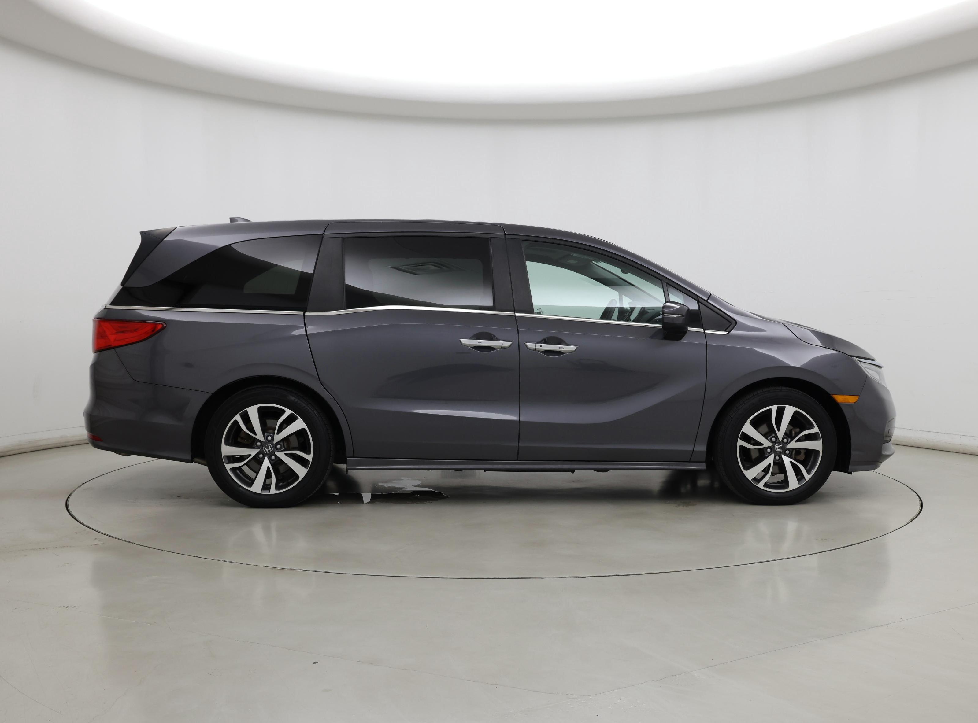 Thumbnail: 2023 Honda Odyssey - 7