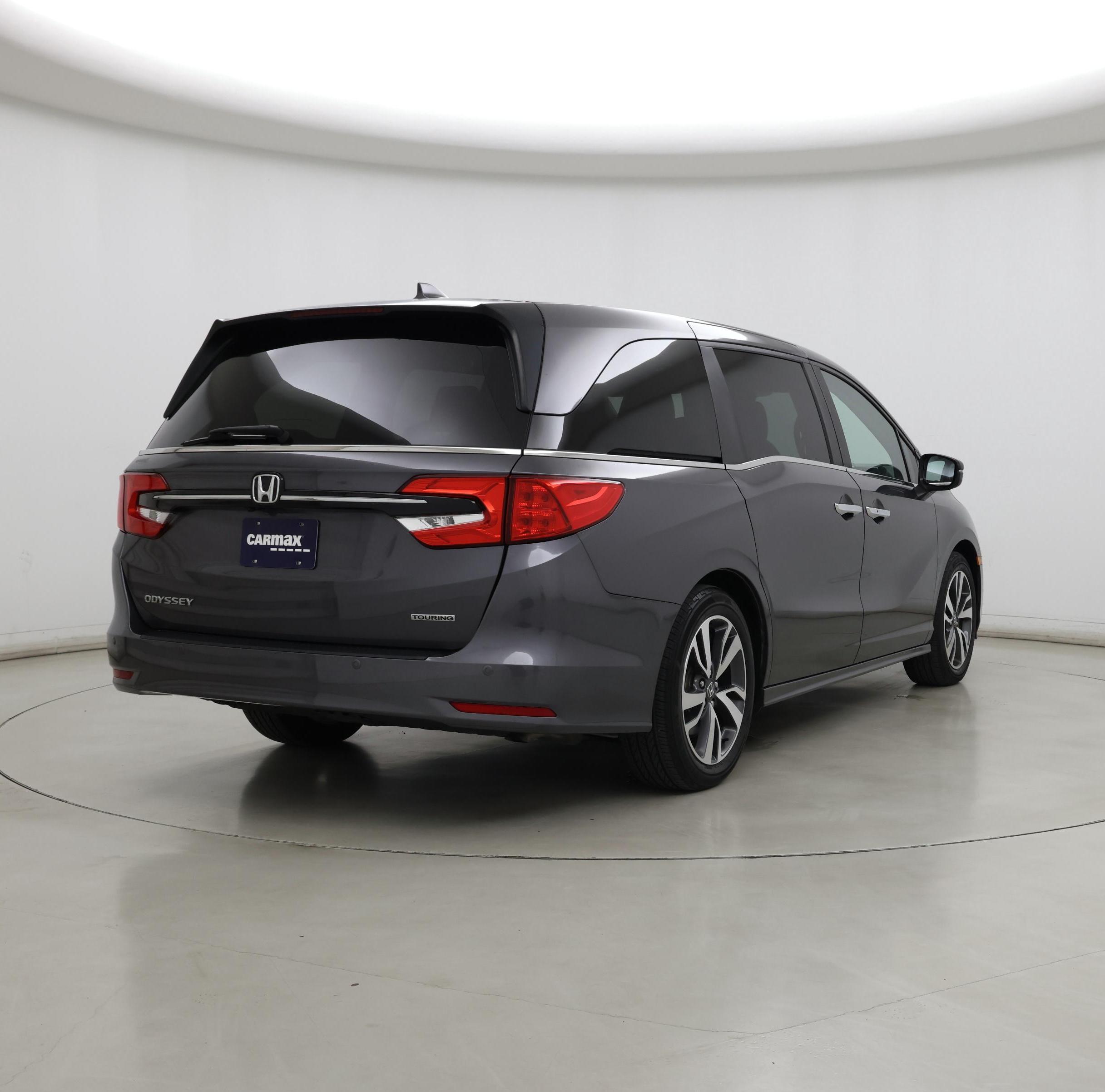 Thumbnail: 2023 Honda Odyssey - 8