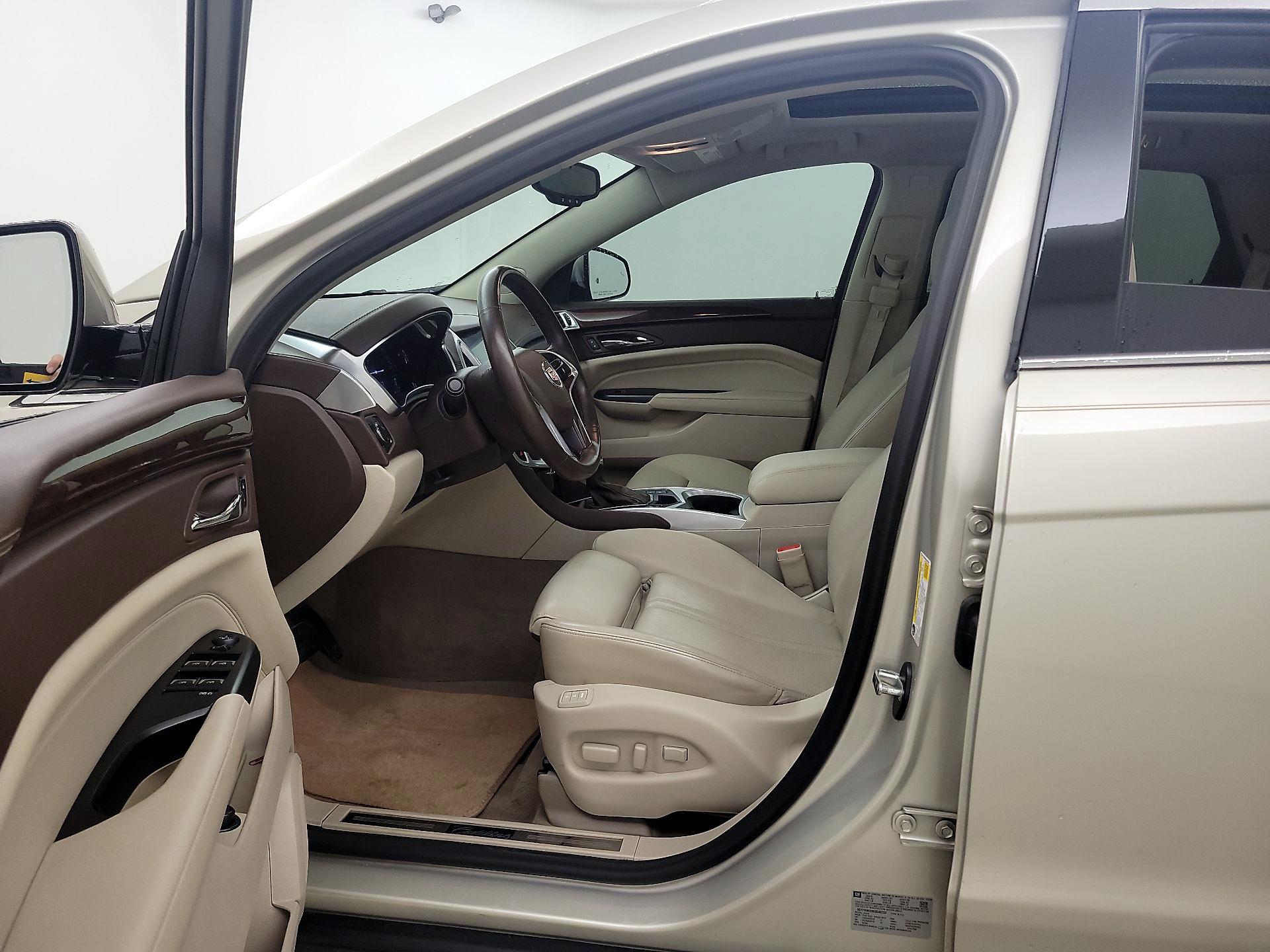 Thumbnail: 2016 Cadillac SRX - 11