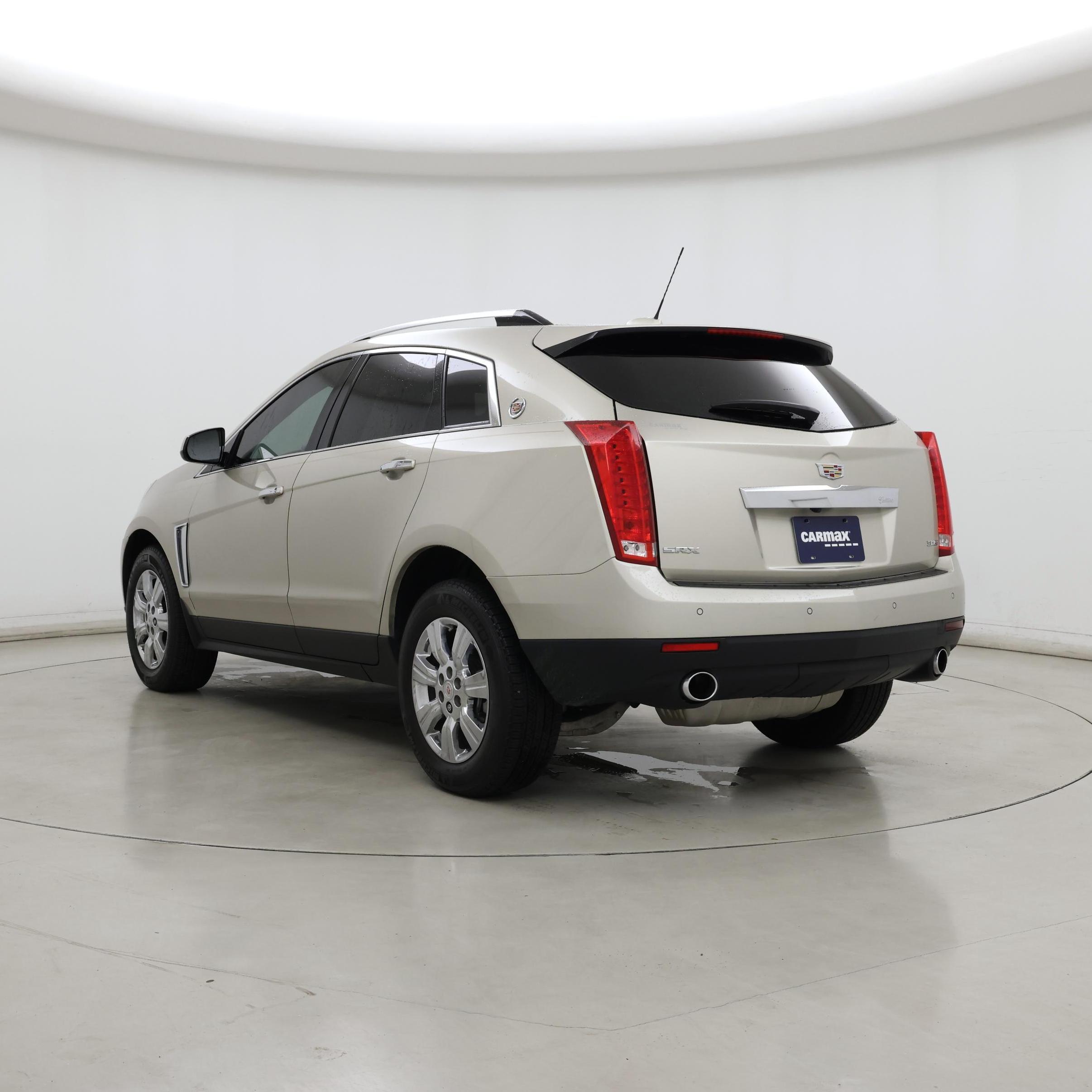 Thumbnail: 2016 Cadillac SRX - 2