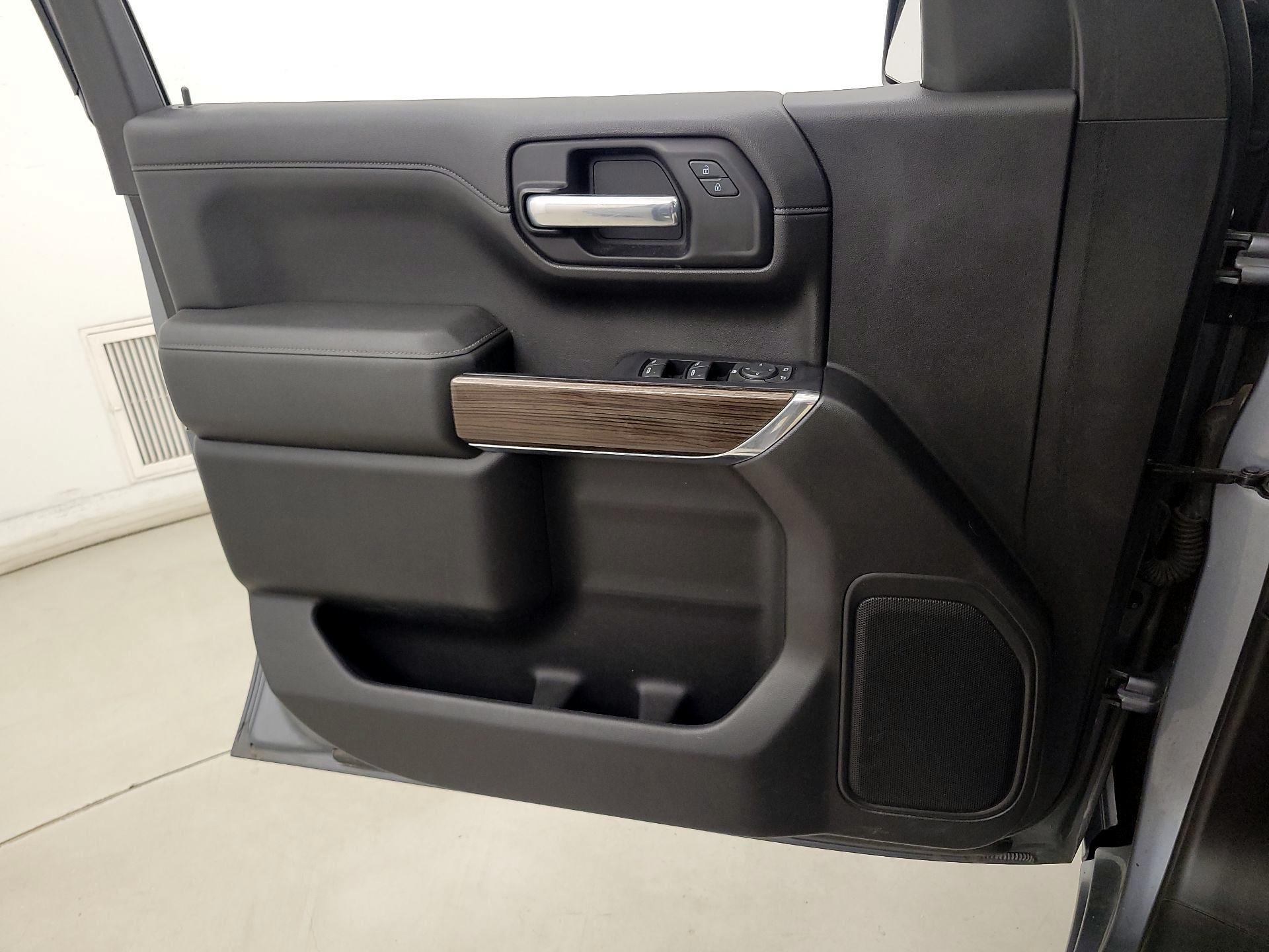 Thumbnail: 2019 Chevrolet Silverado 1500 - 12