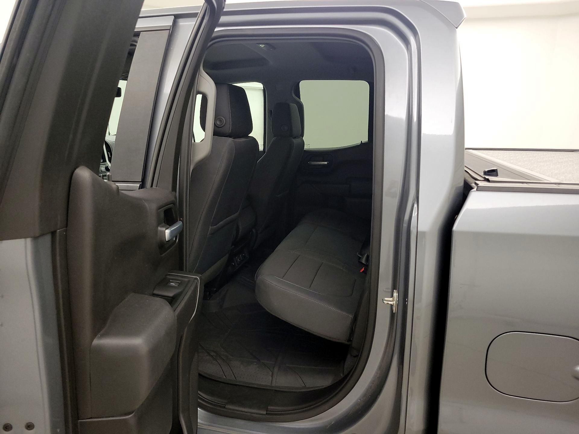 Thumbnail: 2019 Chevrolet Silverado 1500 - 19
