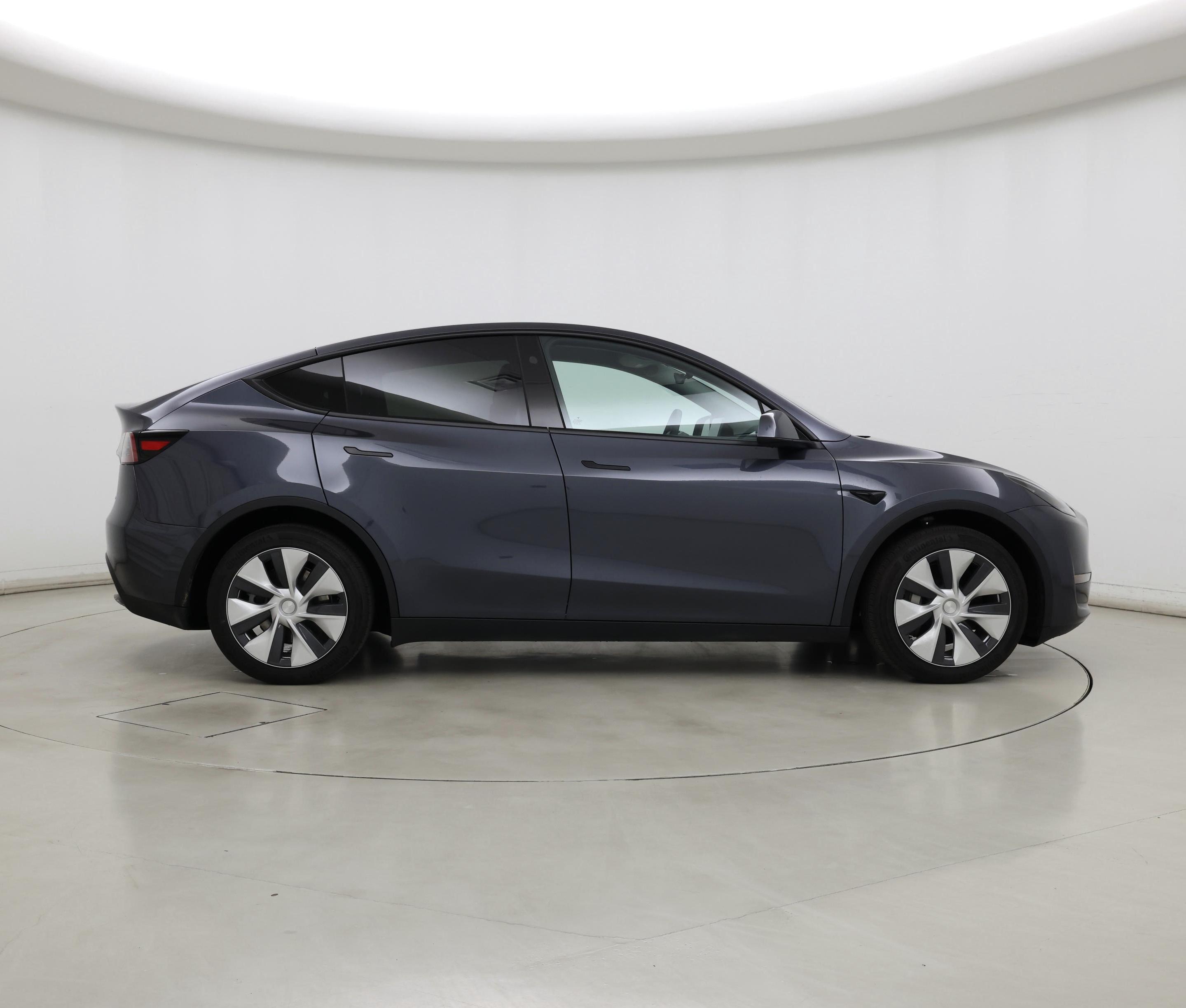 Thumbnail: 2023 Tesla Model Y - 7