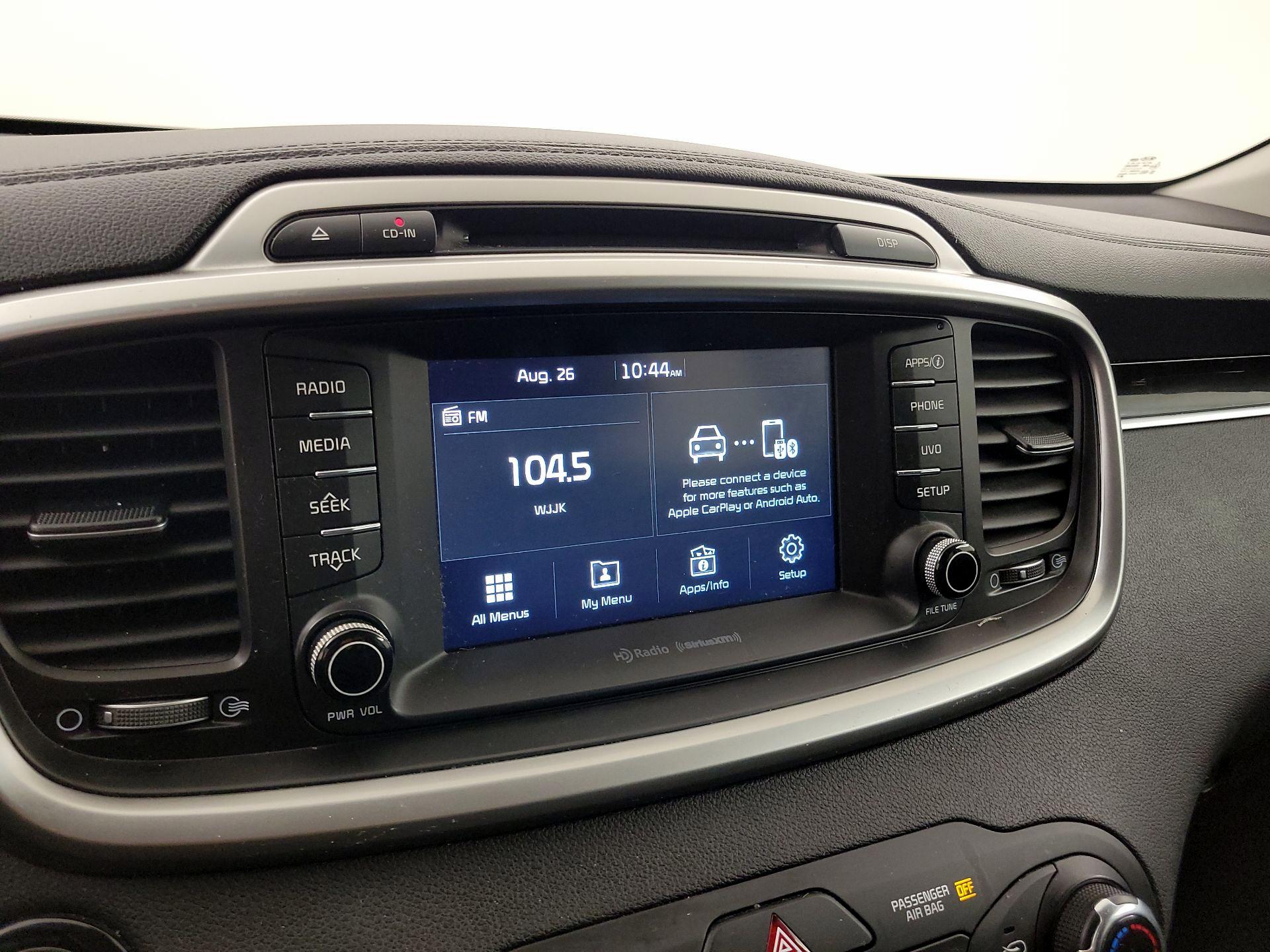 Thumbnail: 2017 Kia Sorento - 15