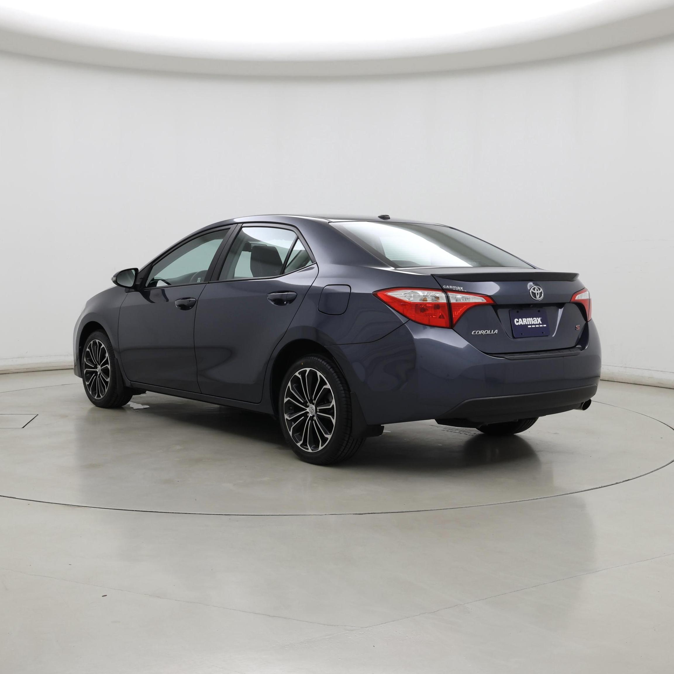 Thumbnail: 2015 Toyota Corolla - 2
