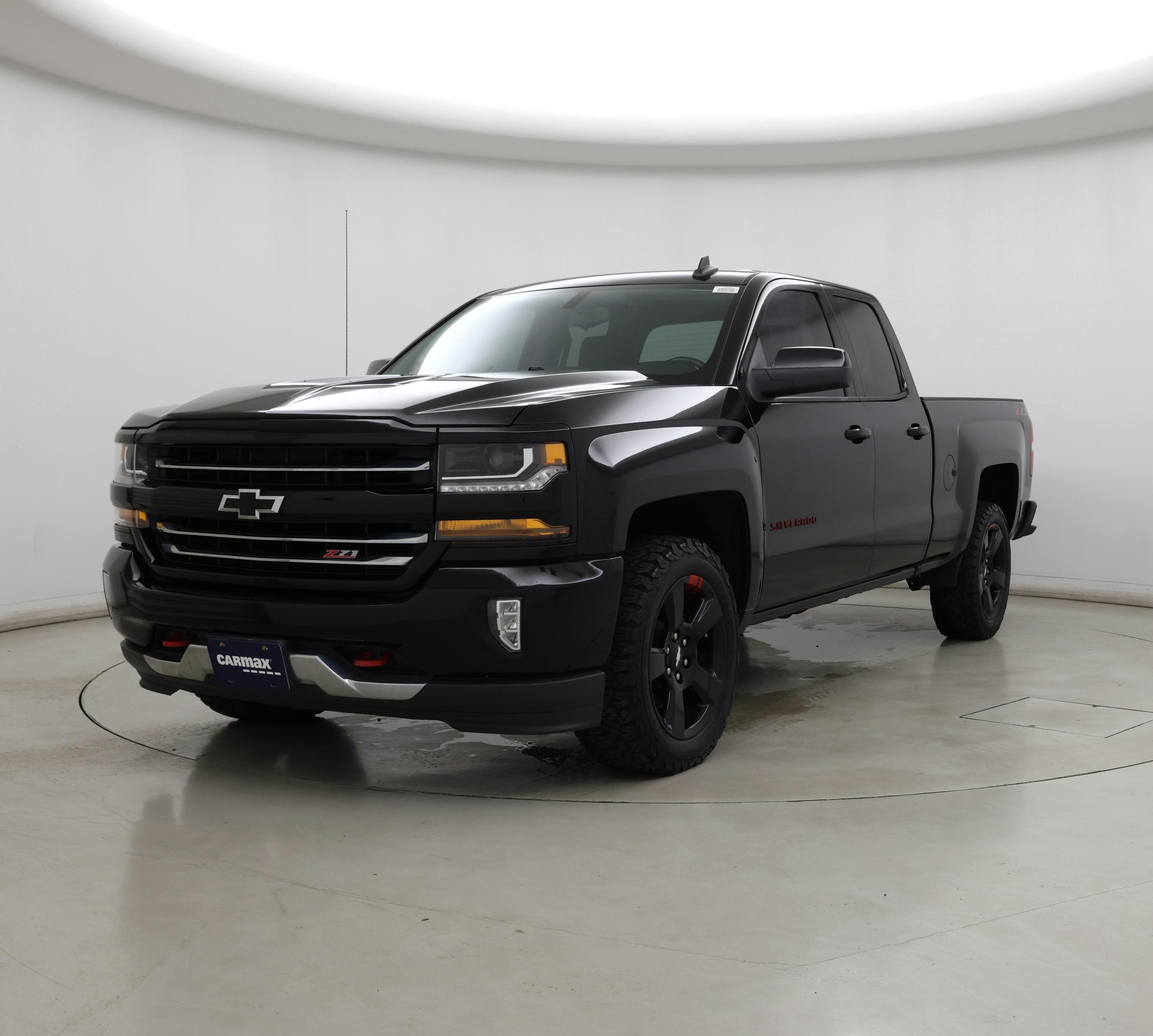 Thumbnail: 2018 Chevrolet Silverado 1500 - 4
