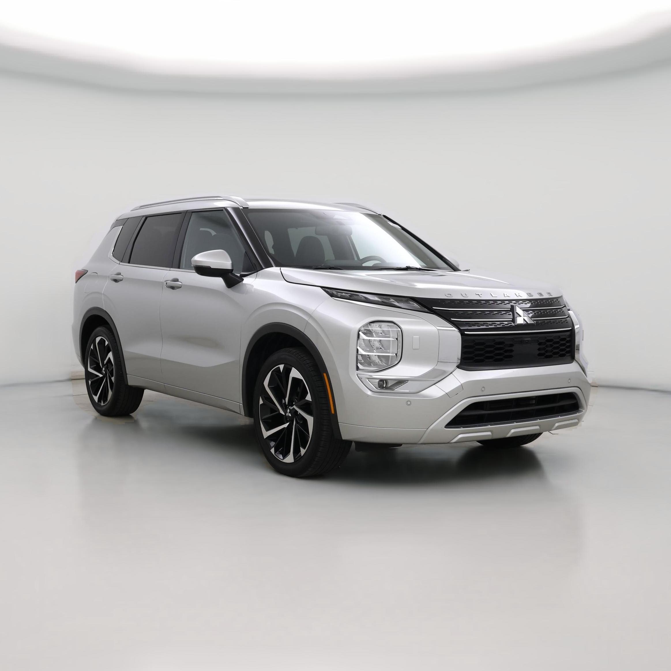 Thumbnail: 2022 Mitsubishi Outlander - 1