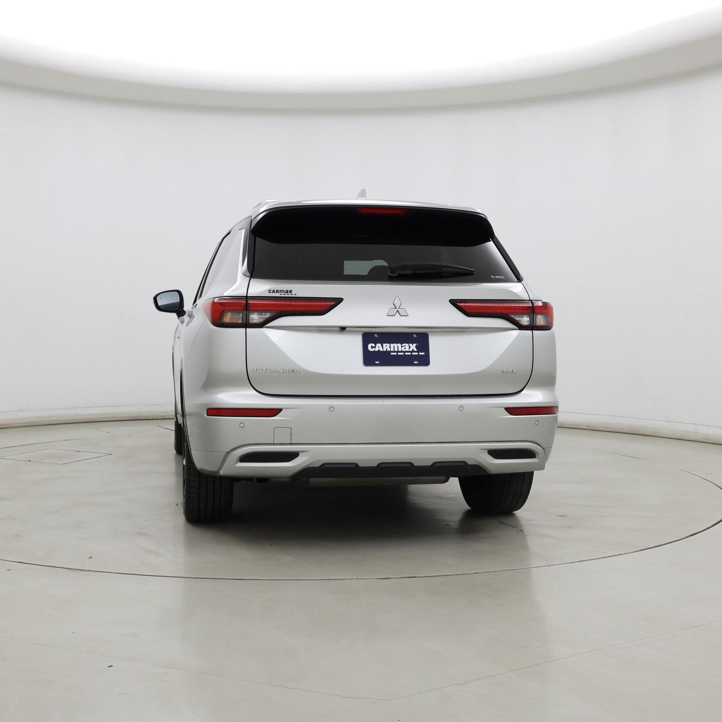Thumbnail: 2022 Mitsubishi Outlander - 6