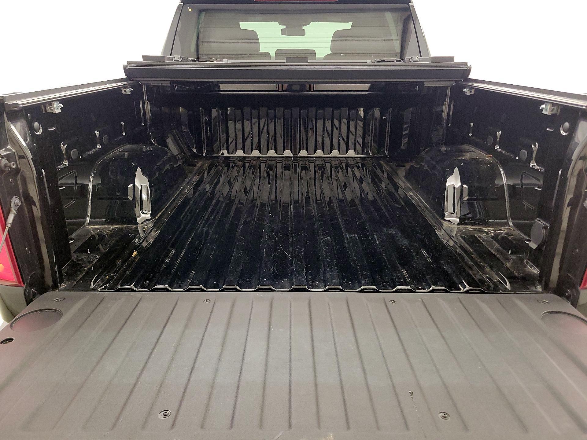 Thumbnail: 2024 Chevrolet Silverado 1500 - 20