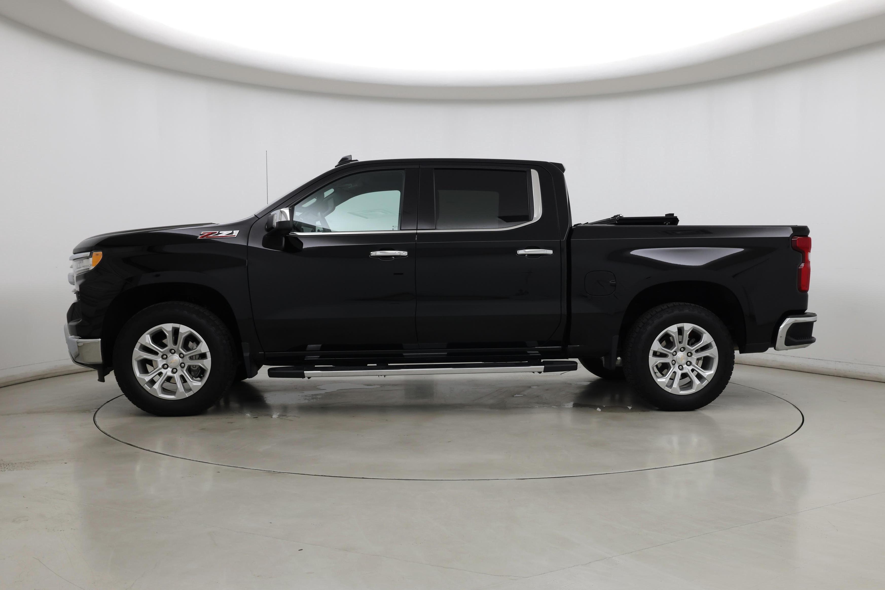 Thumbnail: 2024 Chevrolet Silverado 1500 - 3