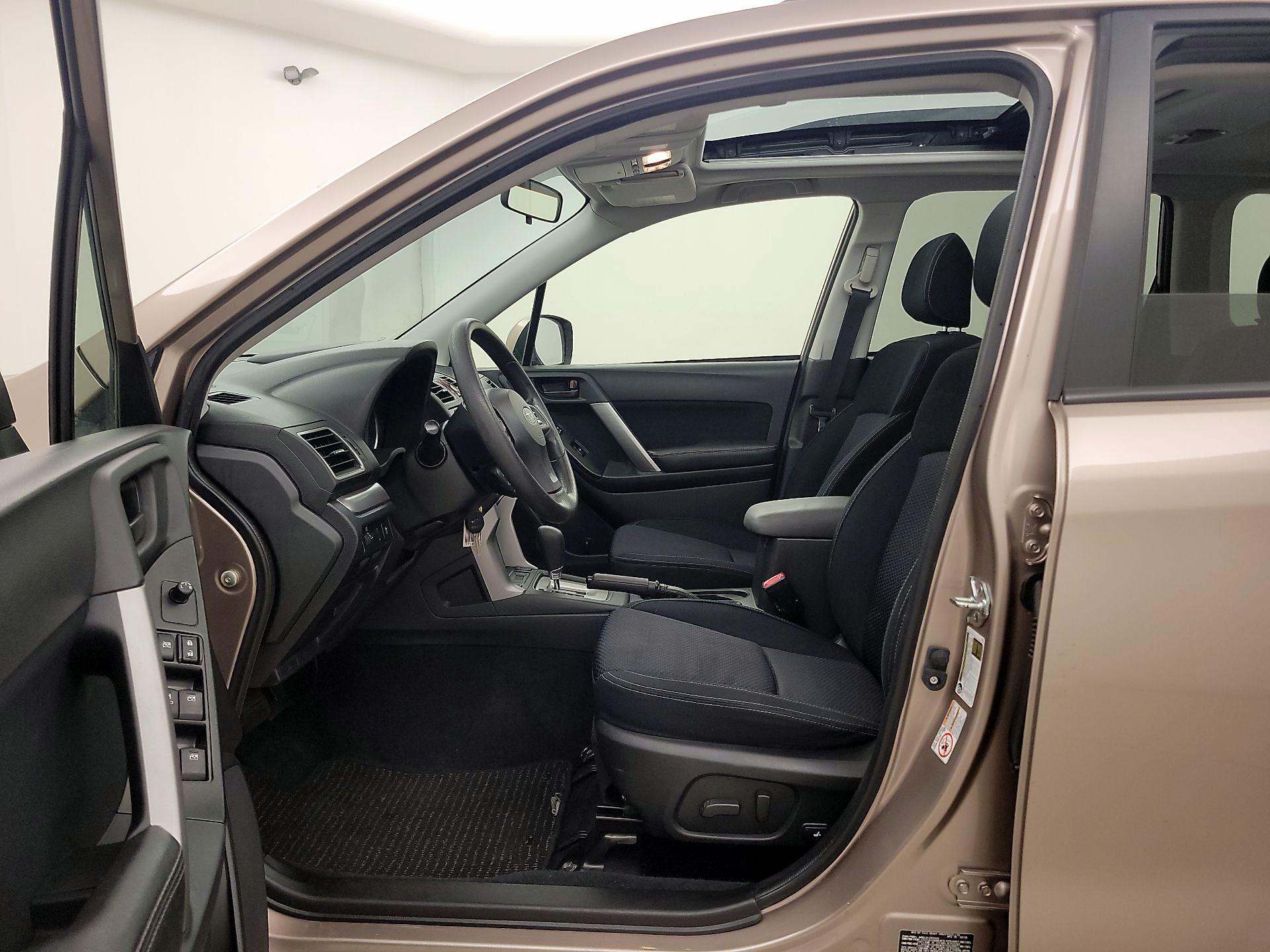 Thumbnail: 2016 Subaru Forester - 11