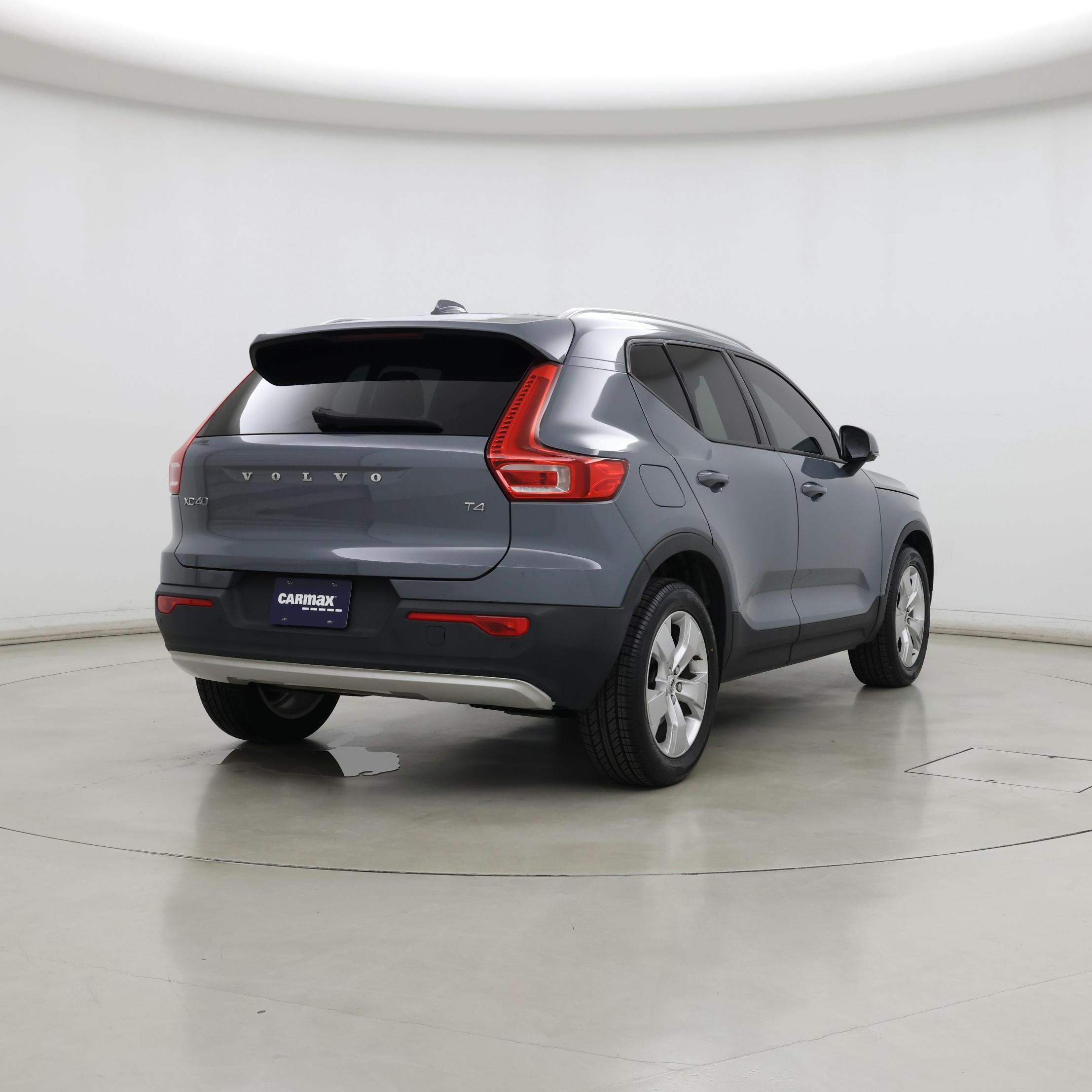 Thumbnail: 2020 Volvo XC40 - 8