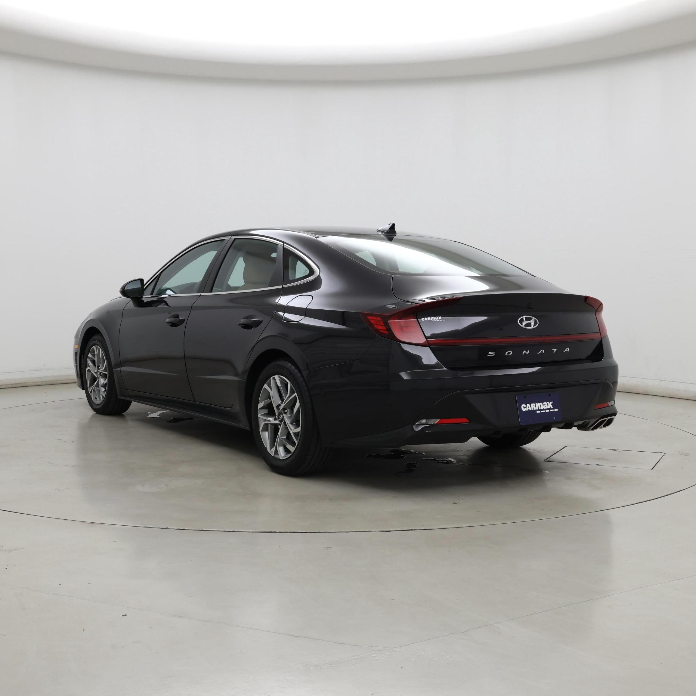Thumbnail: 2023 Hyundai Sonata - 2