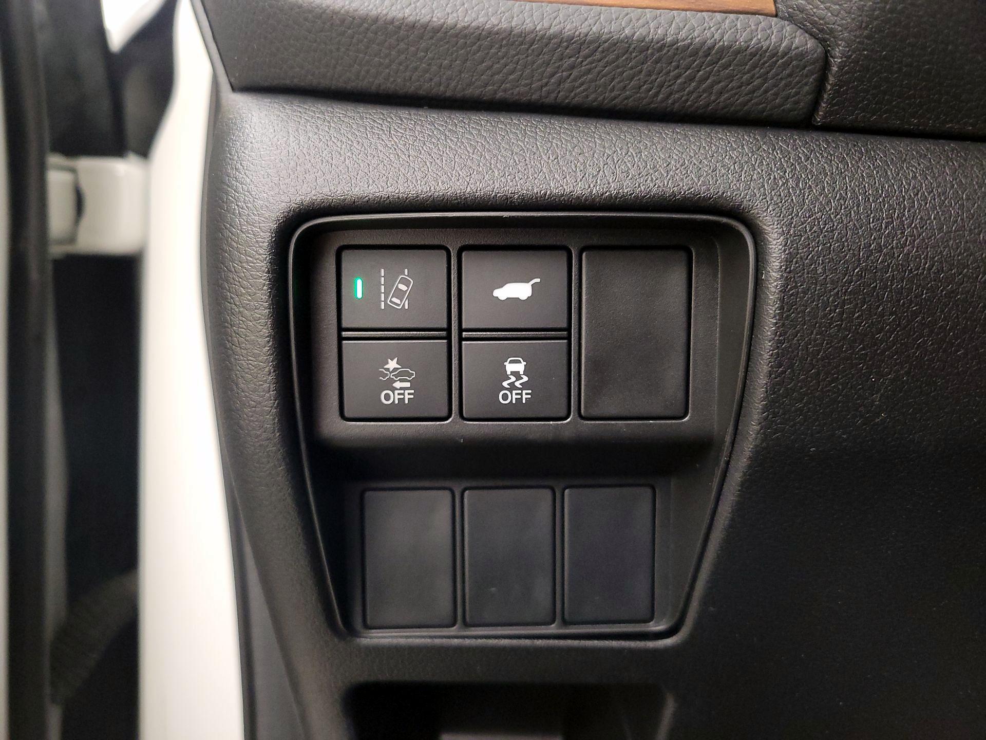 Thumbnail: 2018 Honda CR-V - 13