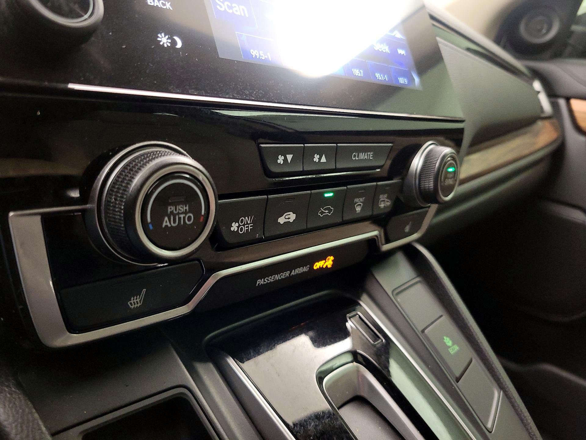 Thumbnail: 2018 Honda CR-V - 17