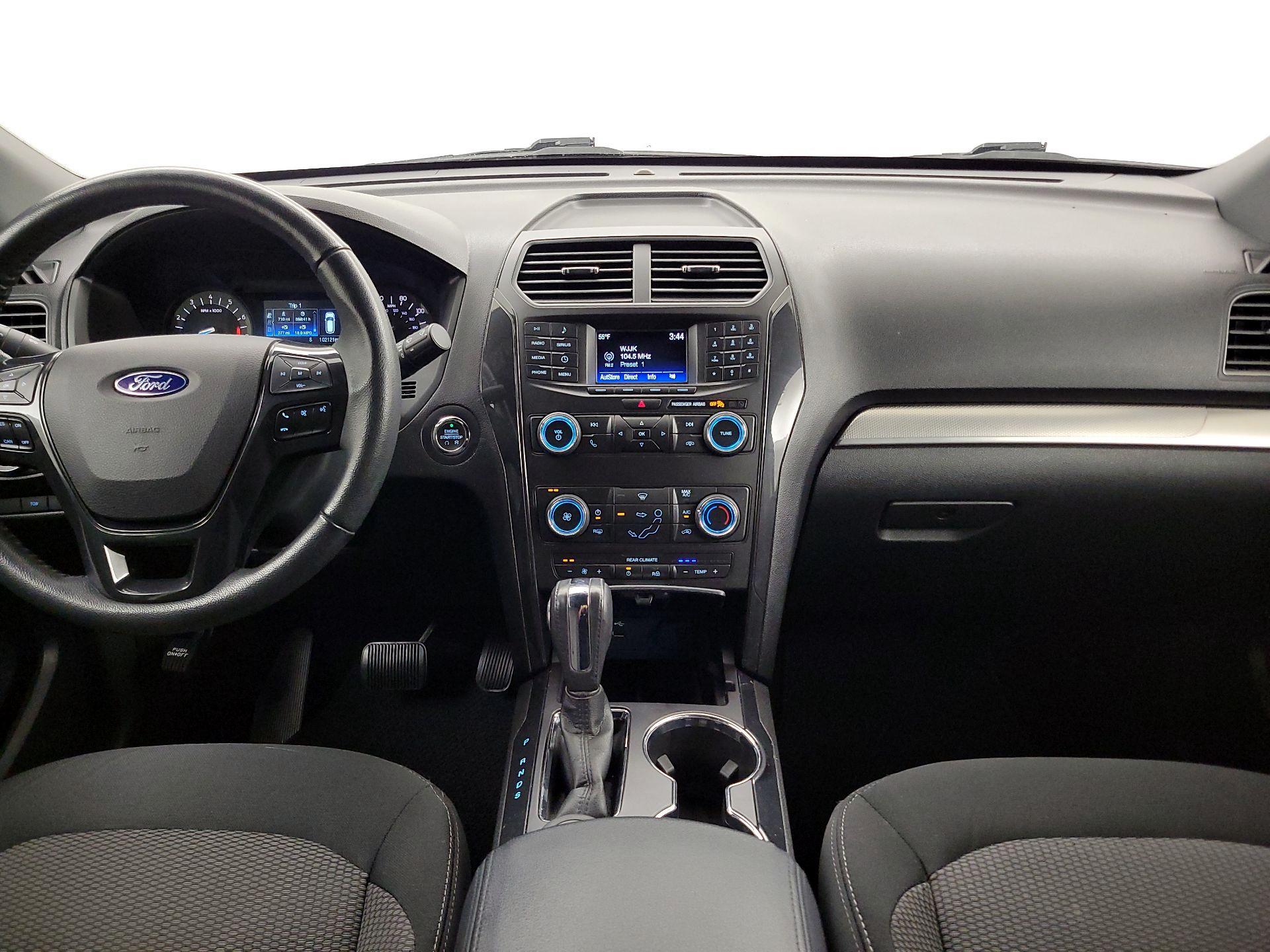 Thumbnail: 2018 Ford Explorer - 9