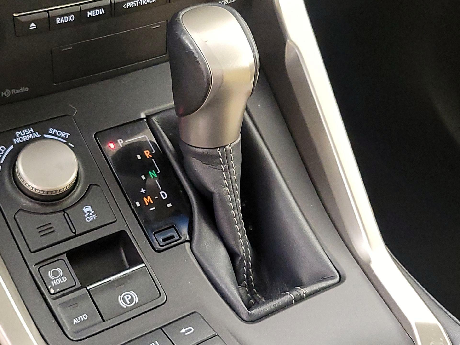 Thumbnail: 2015 Lexus NX - 18