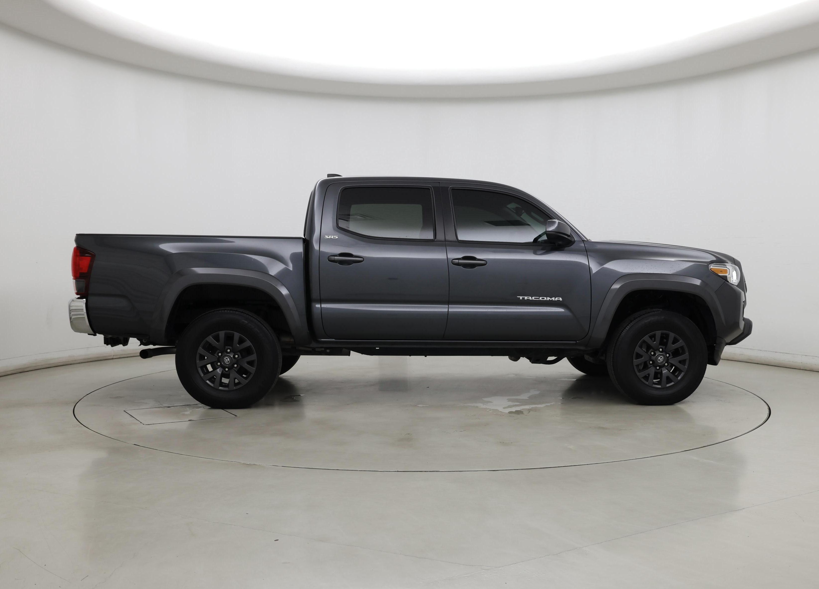 Thumbnail: 2022 Toyota Tacoma - 7