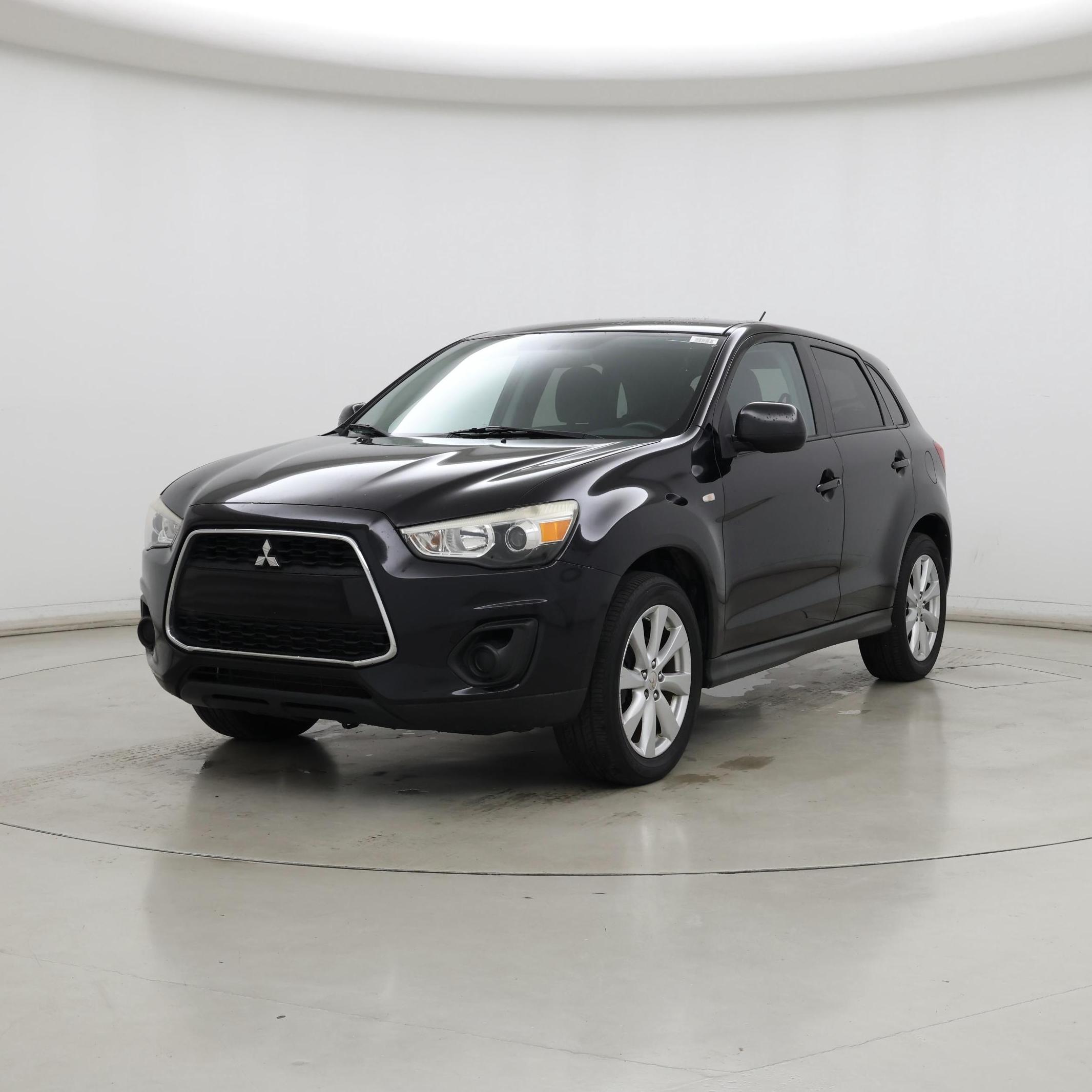 Thumbnail: 2014 Mitsubishi Outlander Sport - 4