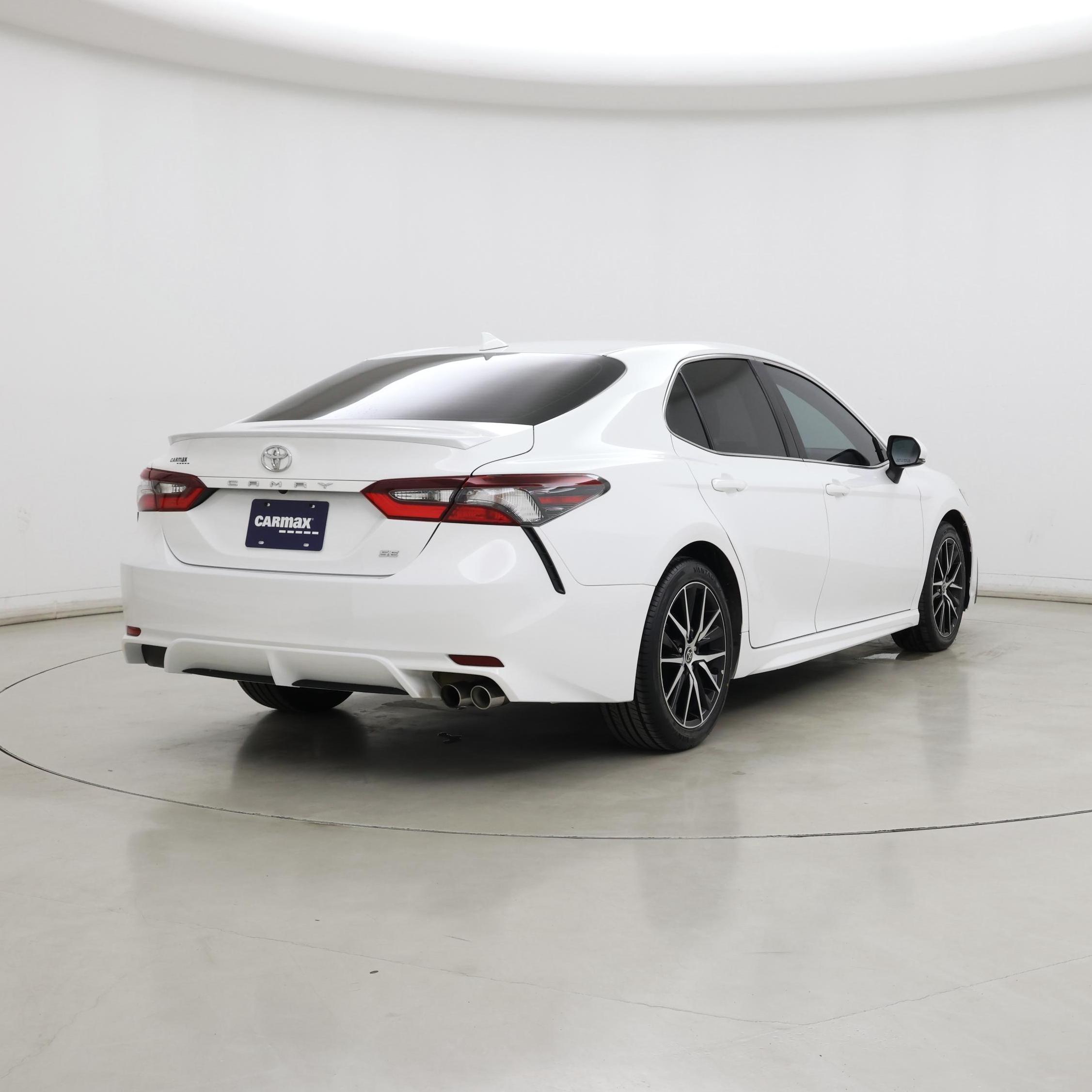 Thumbnail: 2023 Toyota Camry - 8